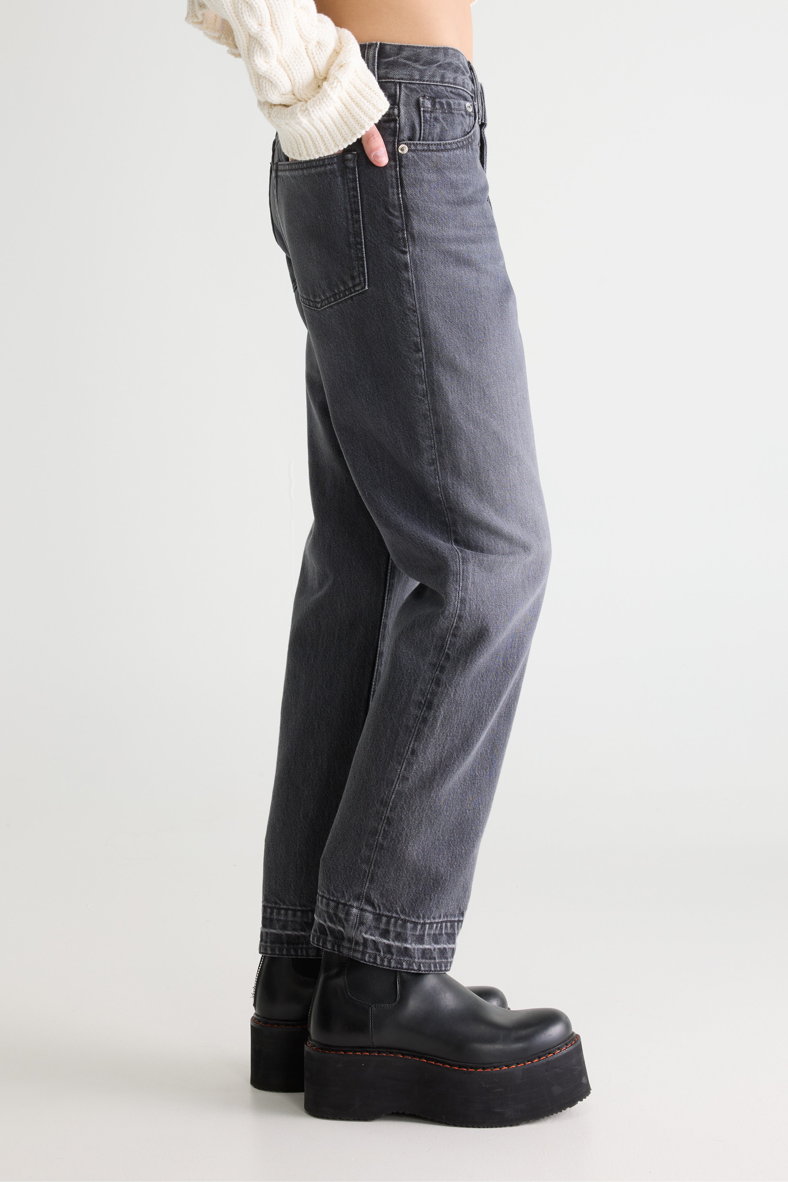 Denim N. 34 Jean Régulier - Used black Pour Femme | Bellerose