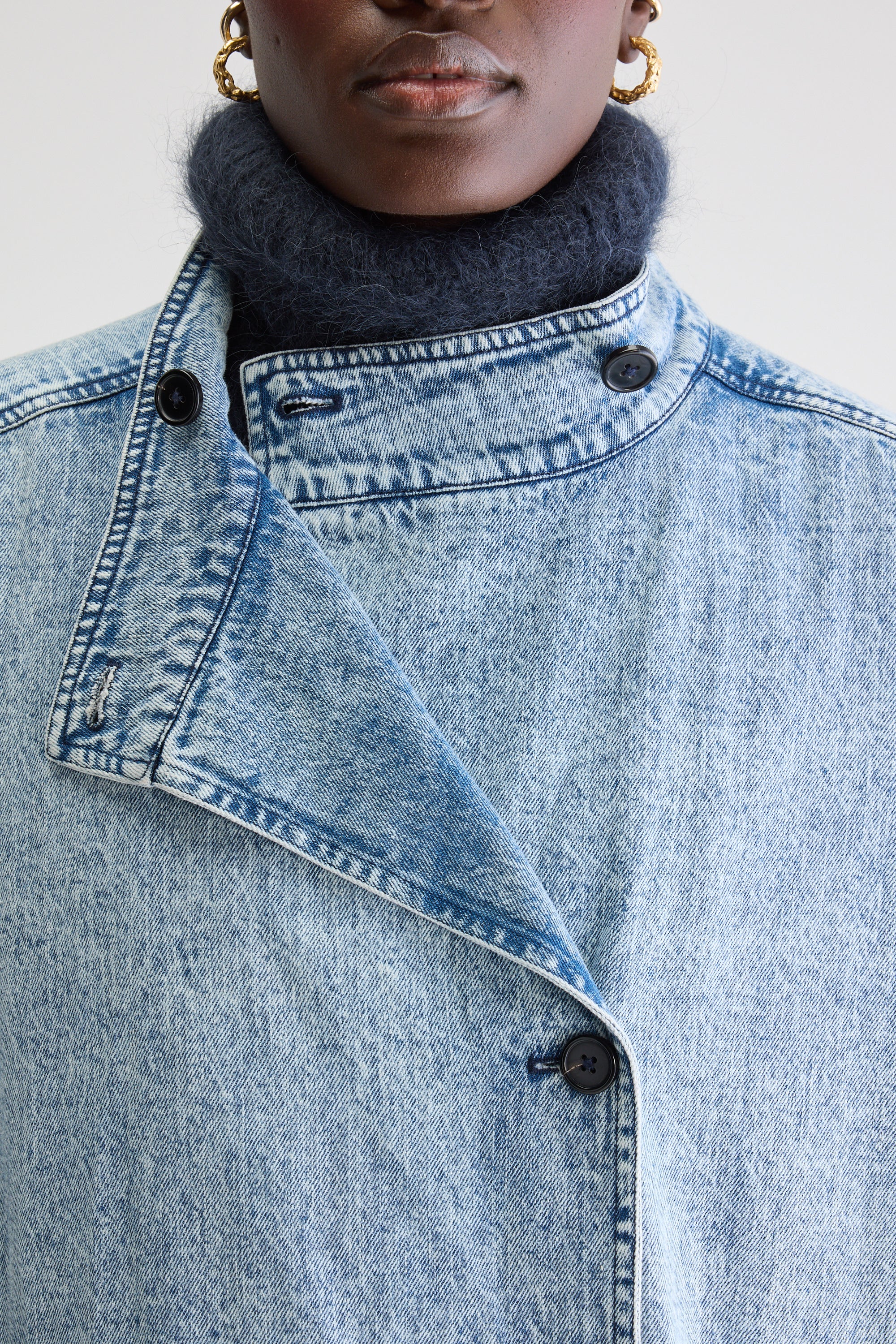 Jutta trench (251 / W / VNTG STONE WASH)