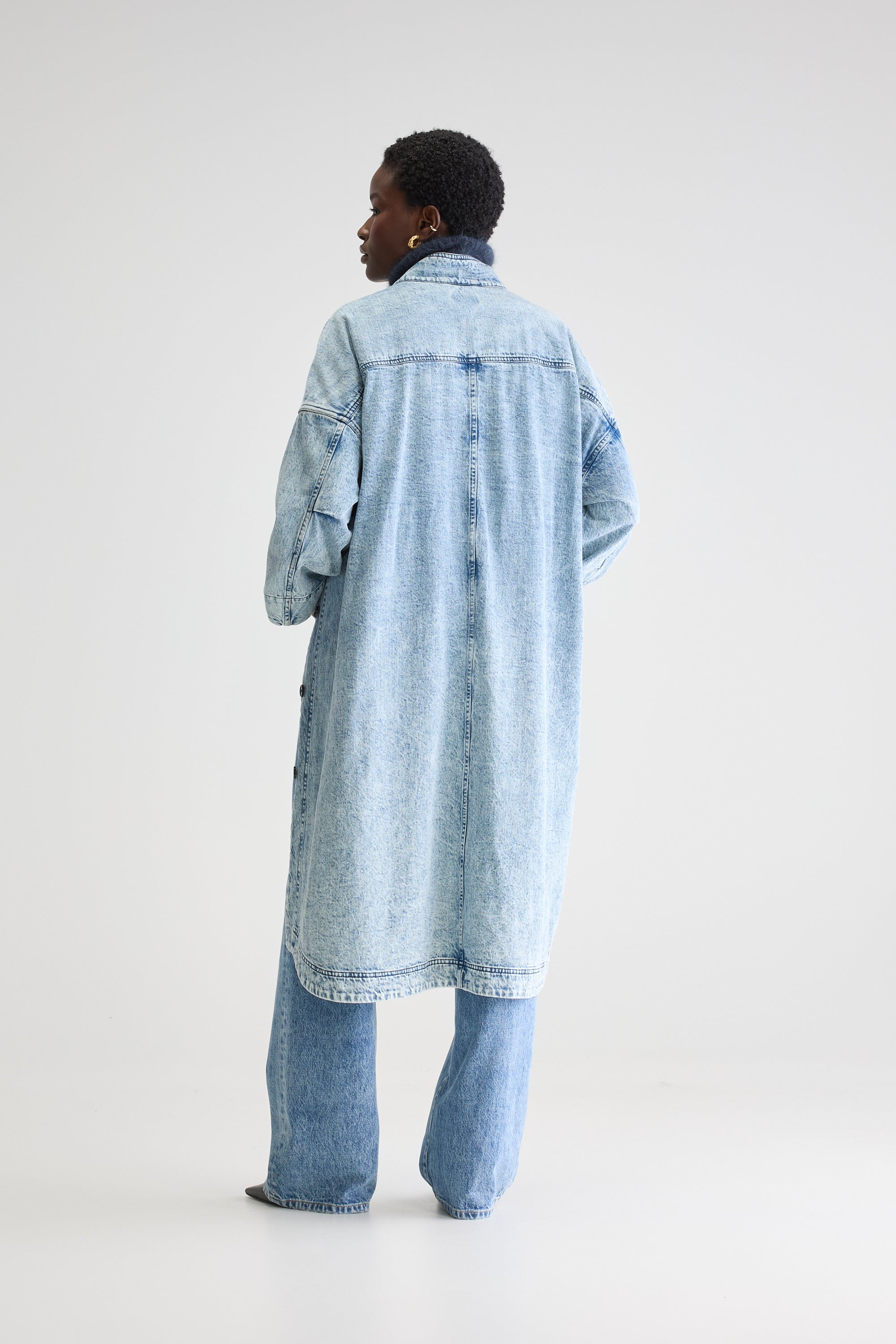 Jutta trench (251 / W / VNTG STONE WASH)