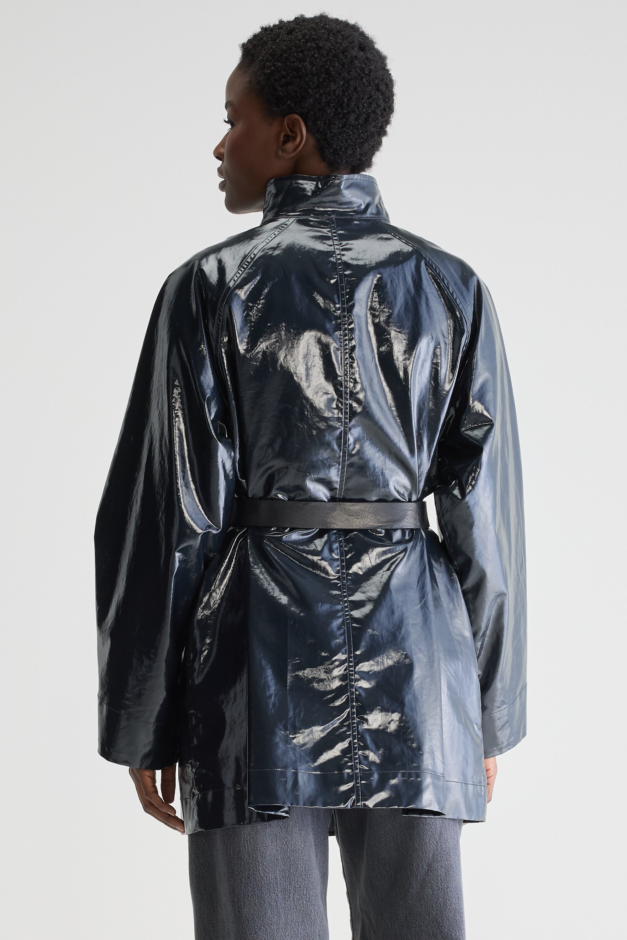 Haily Regenjas (251 / W / NAVY)