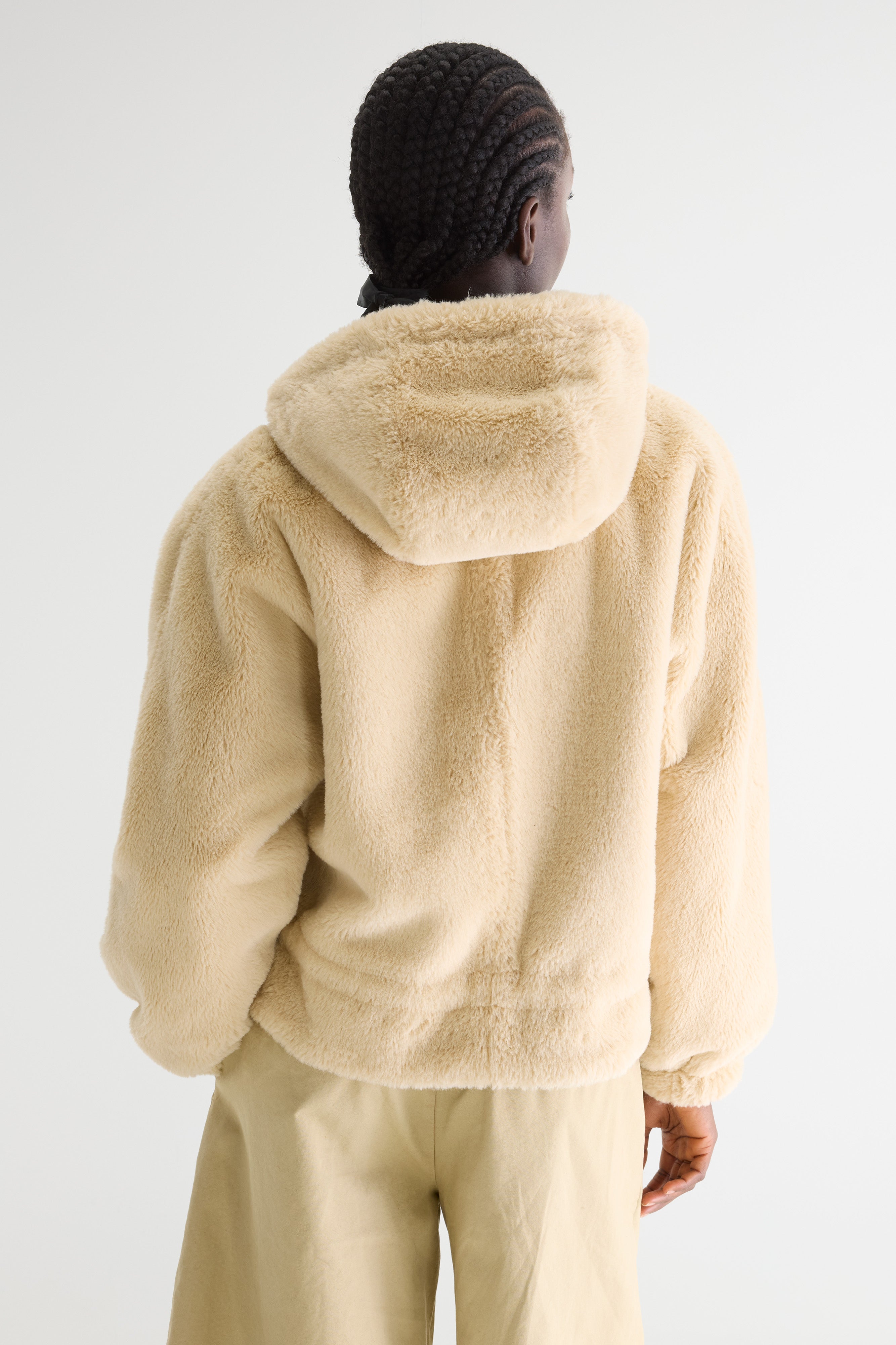 Loud hooded jacket (242 / W / PIRATE)