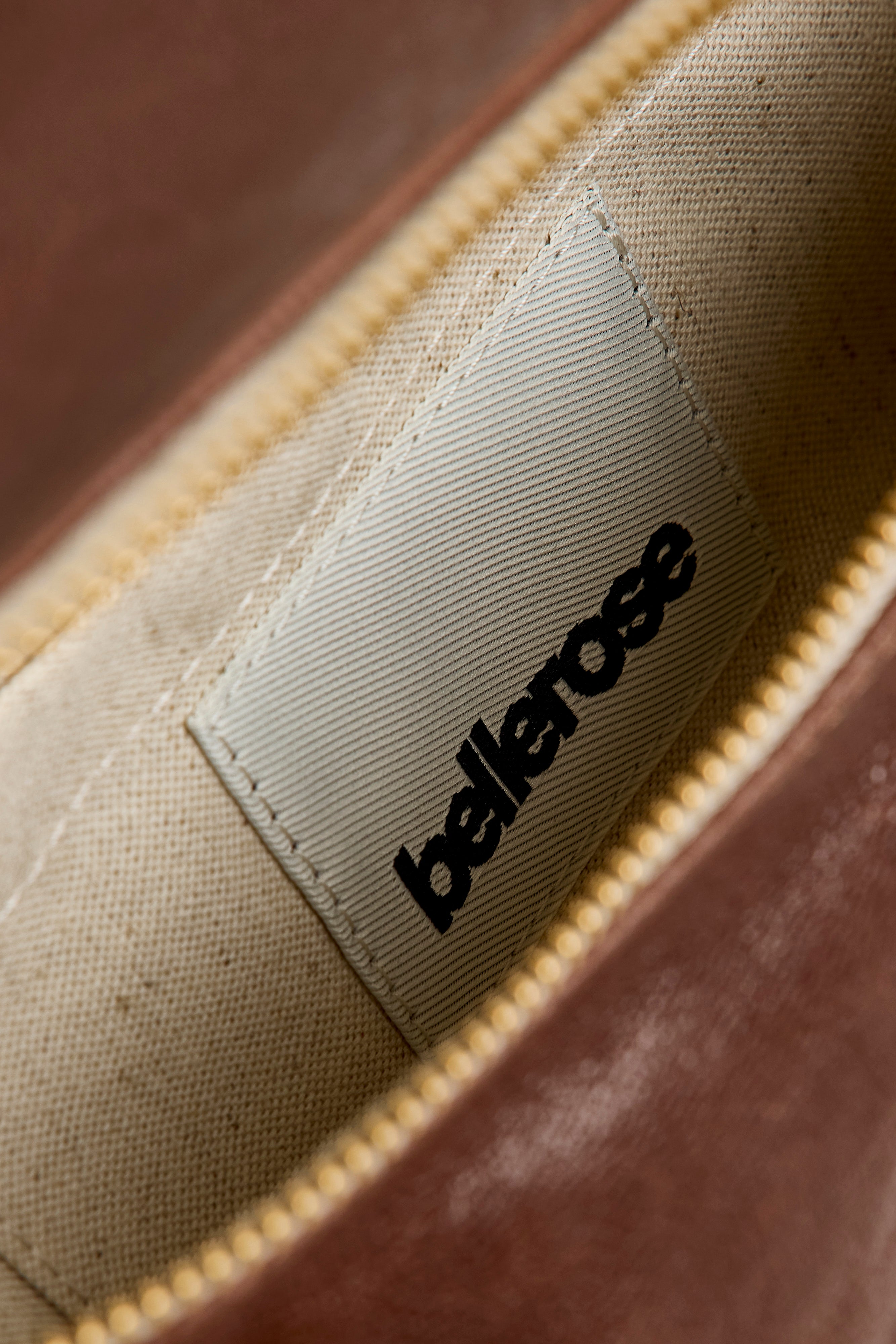 Souply Sling Bag - Ecureuil For Women | Bellerose