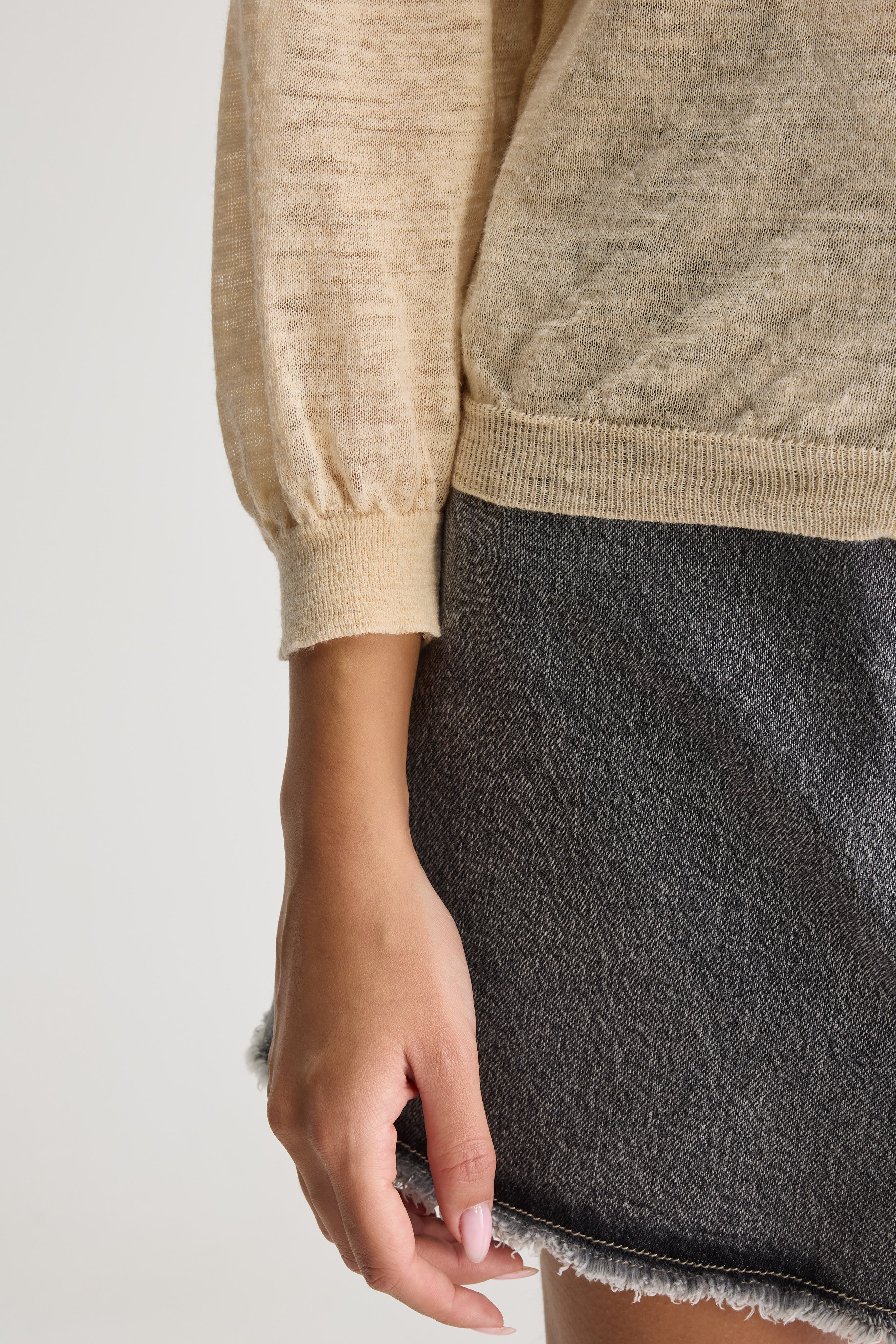 Neeta classic cardigan (251 / W / IVORY)