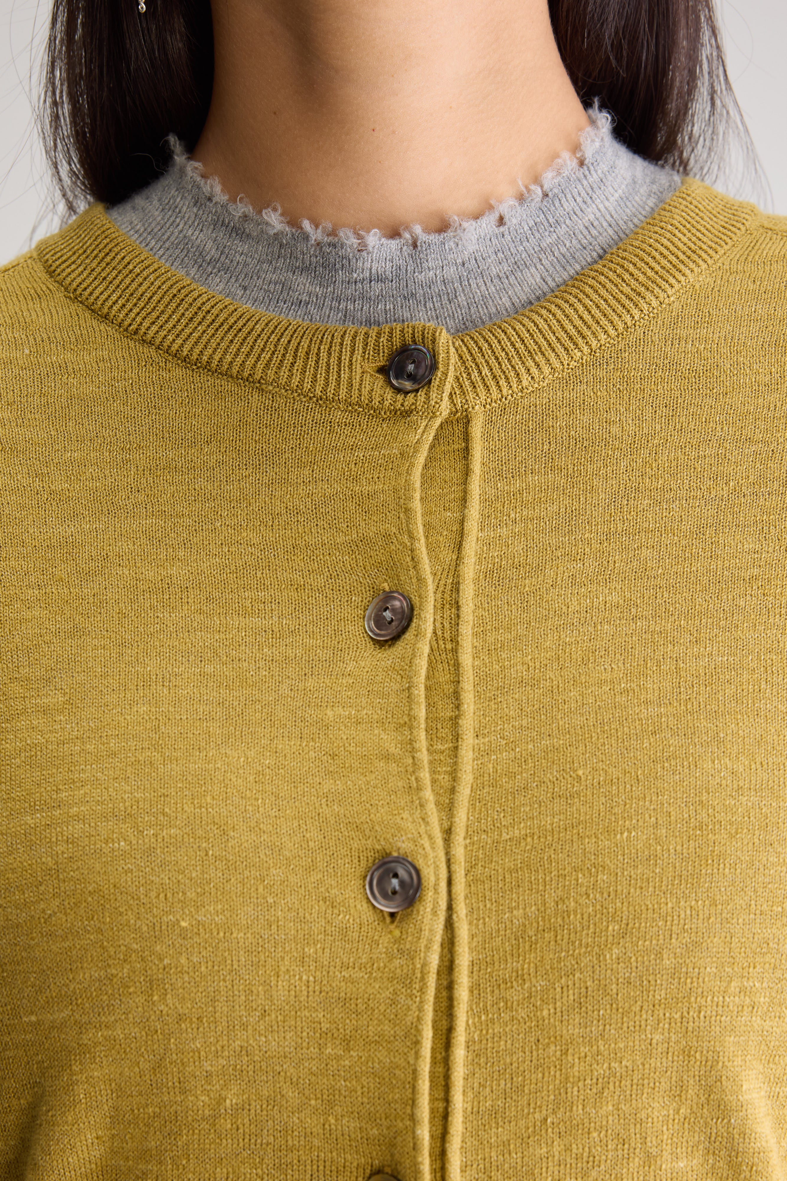 Neeta classic cardigan (251 / W / ANTIQUE GOLD)
