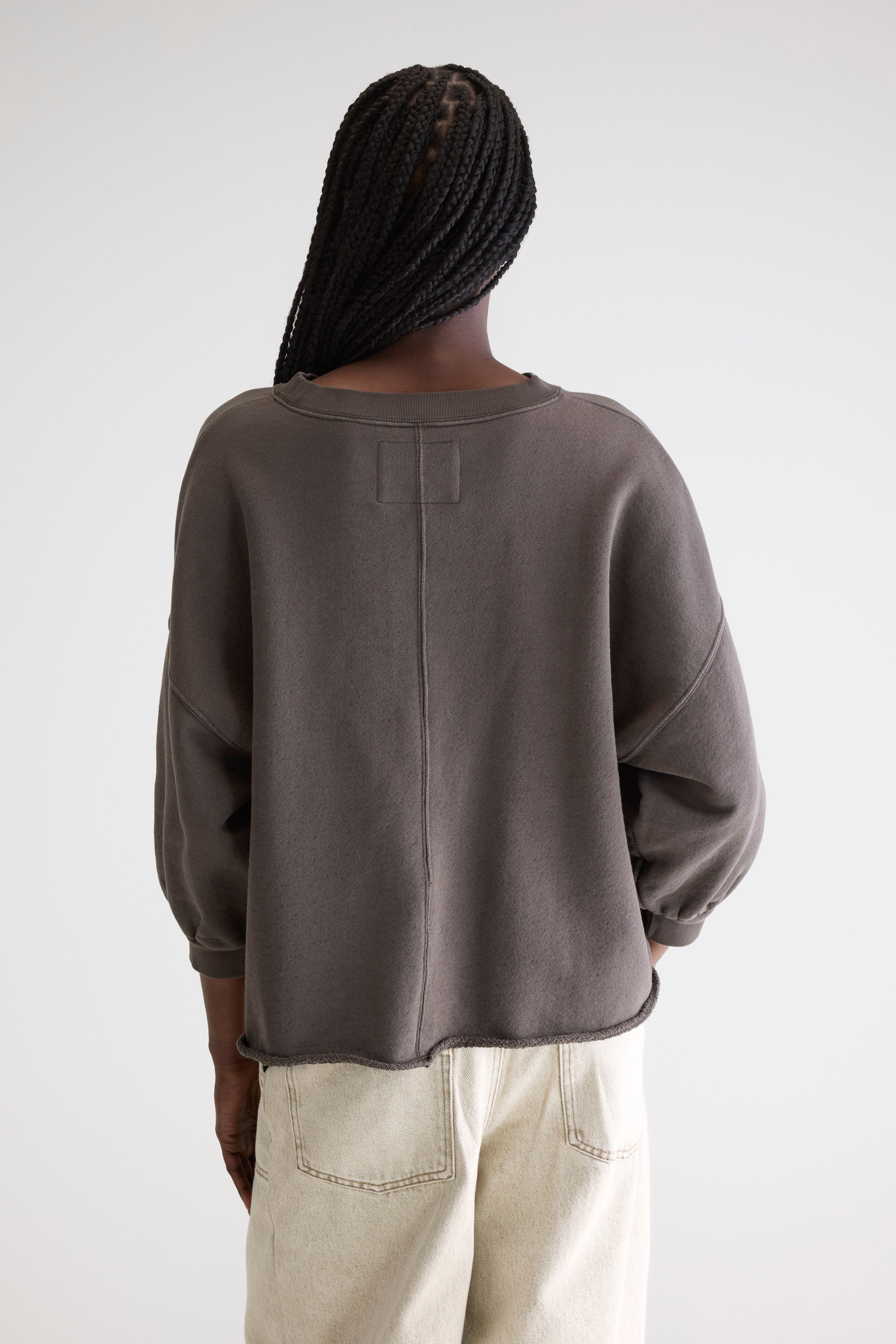 Vicske crewneck sweatshirt (252 / W / DARK ROAST)