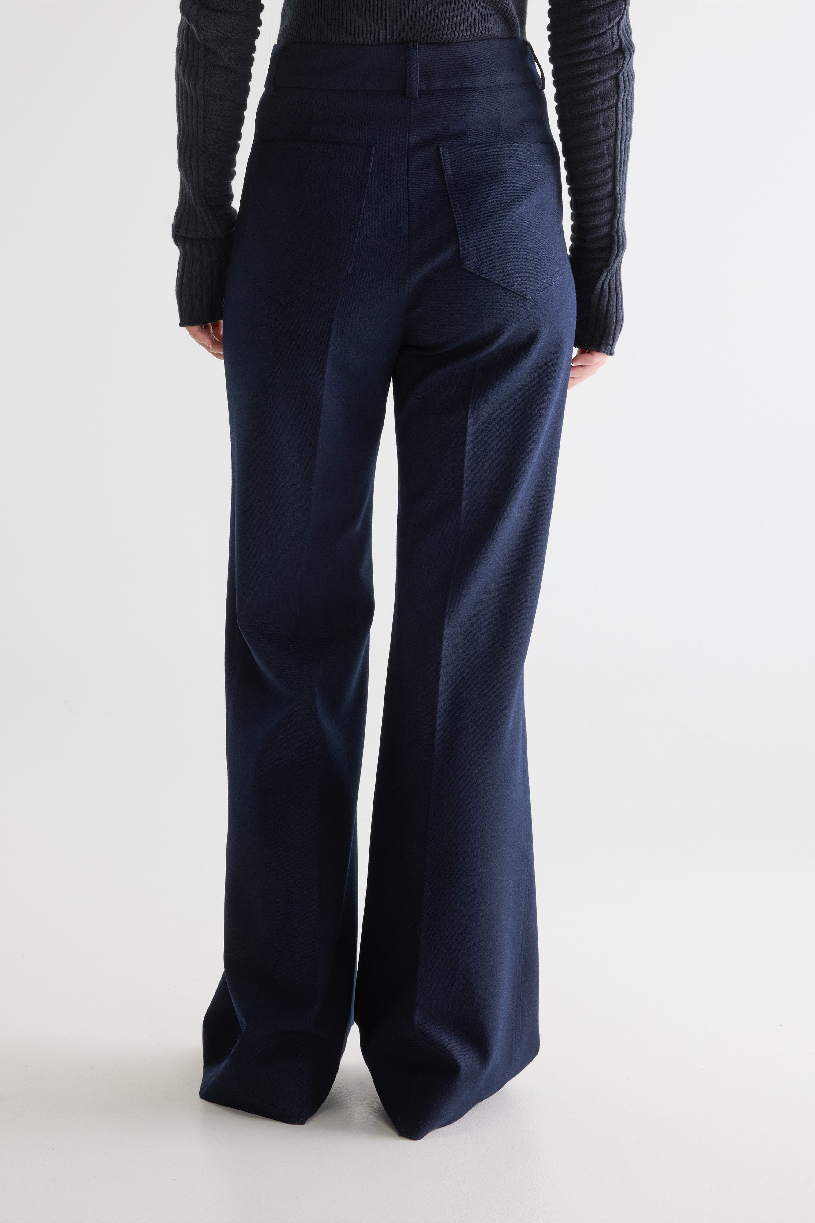 Vinh slim trousers (261 / W / DARK NAVY)