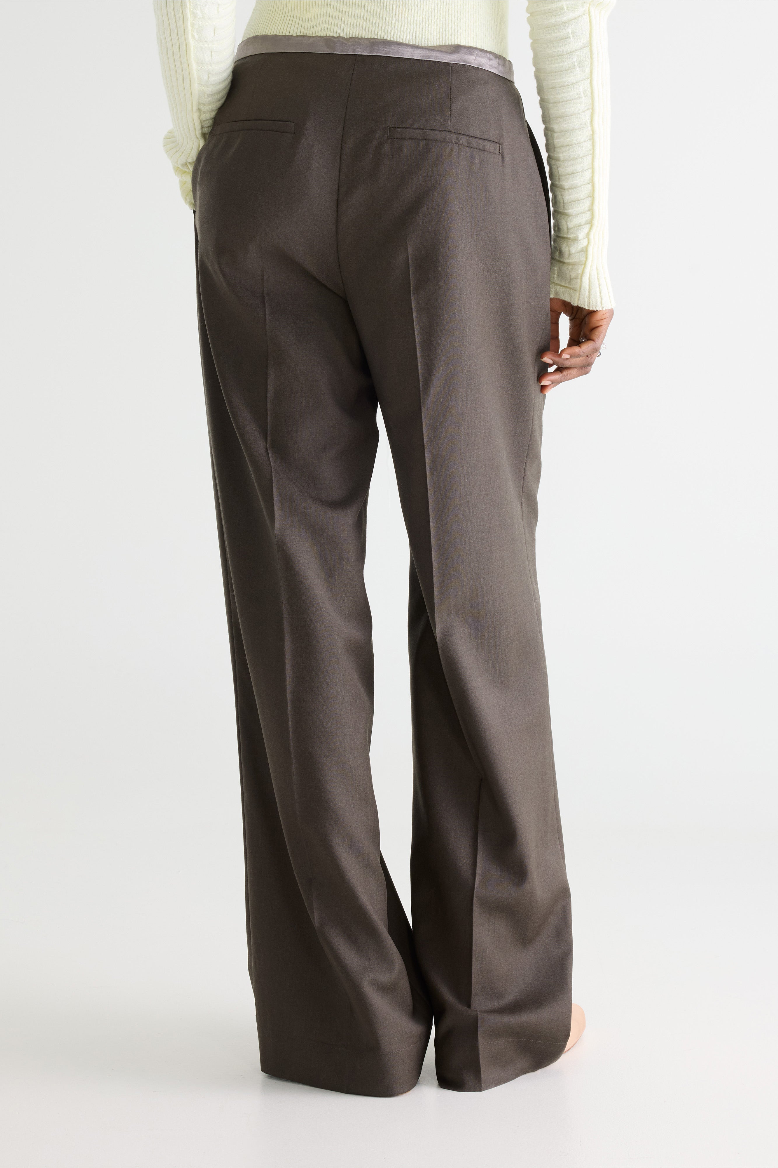 Vestal regular trousers (261 / W / DARK ROAST)