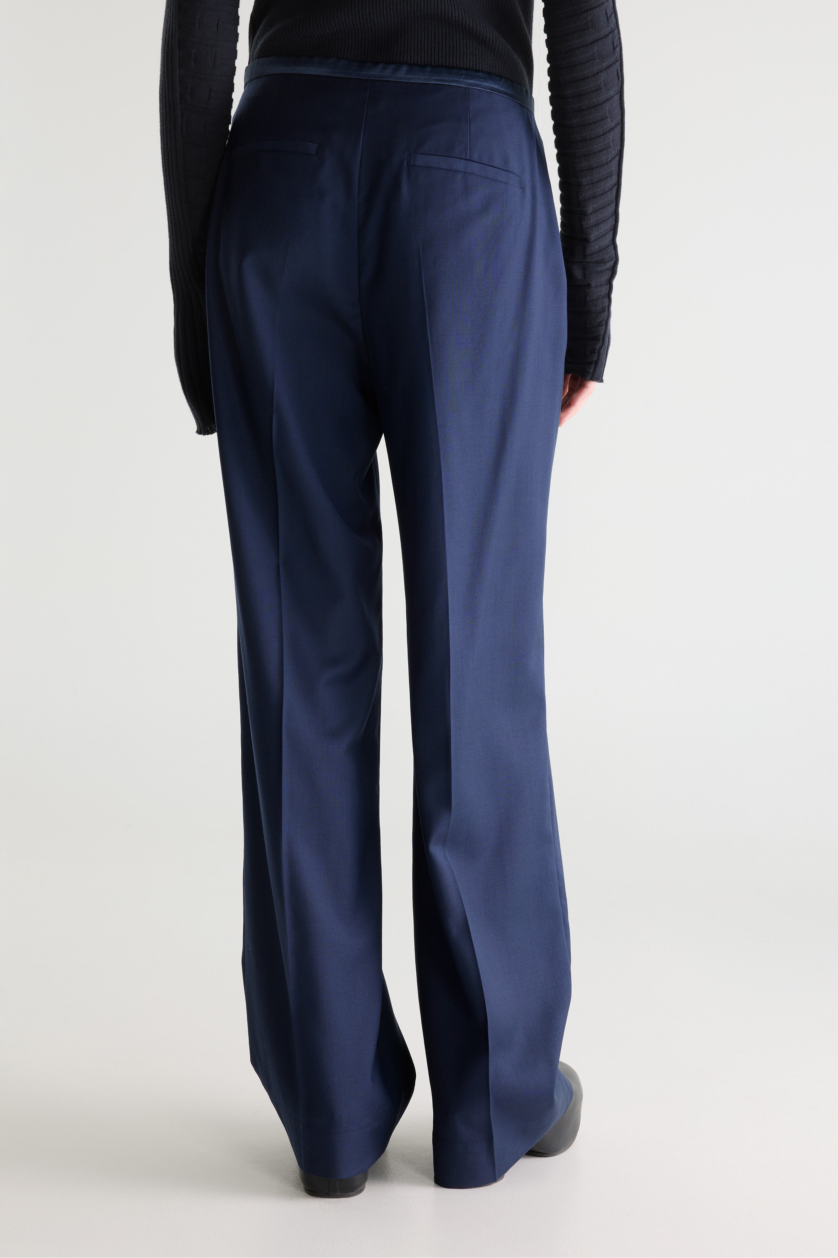 Vestal regular trousers (261 / W / NAVAL)
