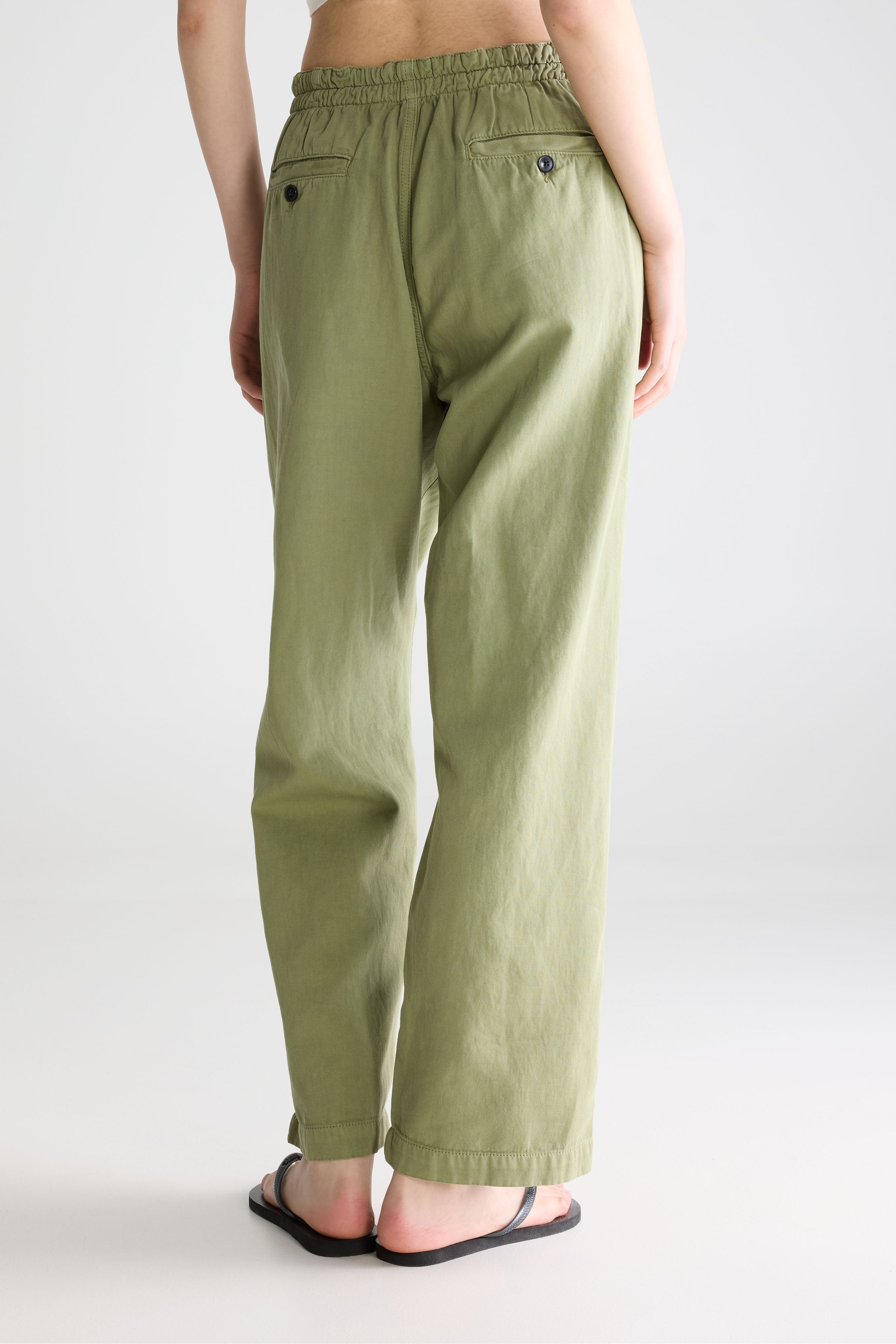 Pillow regular trousers (261 / W / THYM)
