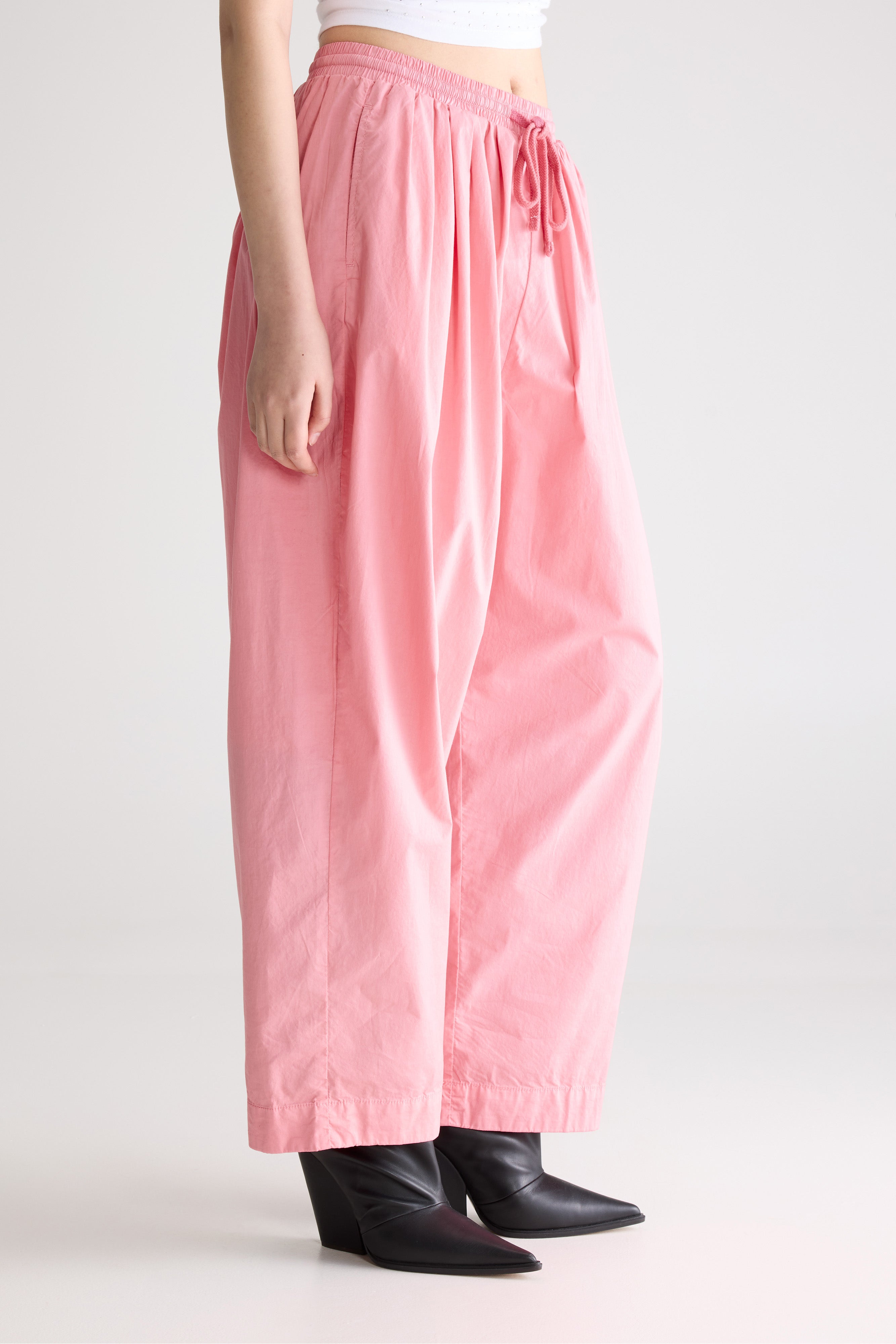 Whisper cropped trousers (261 / W / GERANIUM)