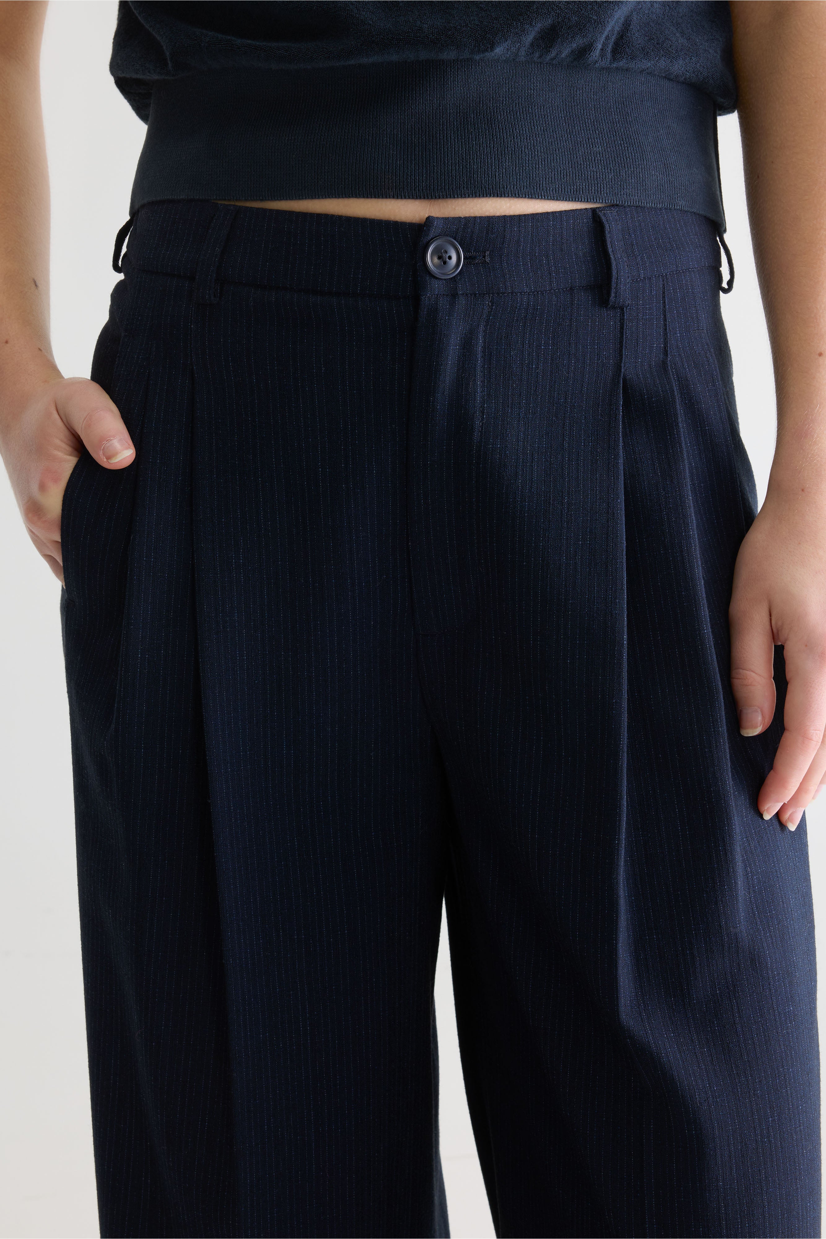 Volkert wide tailored trousers (261 / W / STRIPE A)