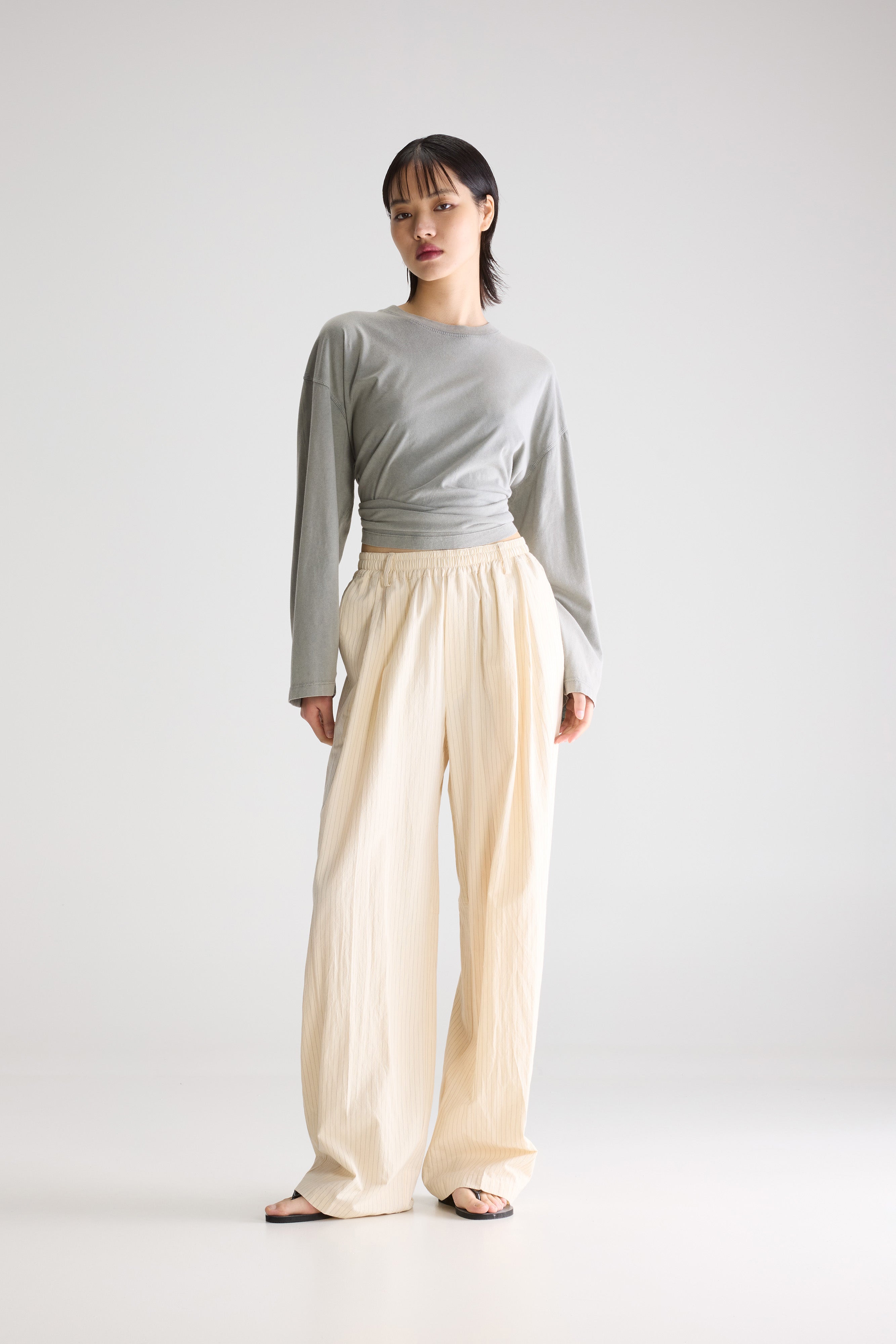 Jilo Tapered Trousers - Cream / Storm For Women | Bellerose
