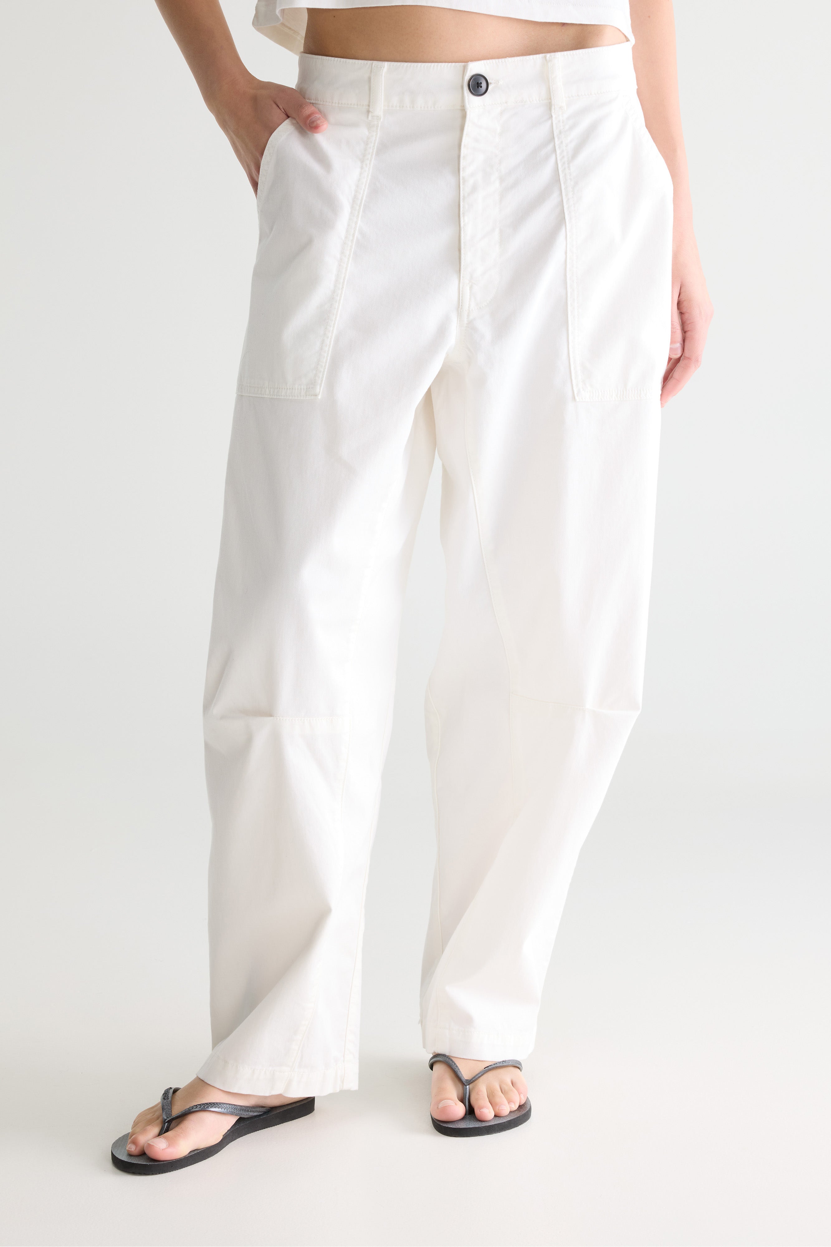 Kiara Relaxed Trousers - White For Women | Bellerose
