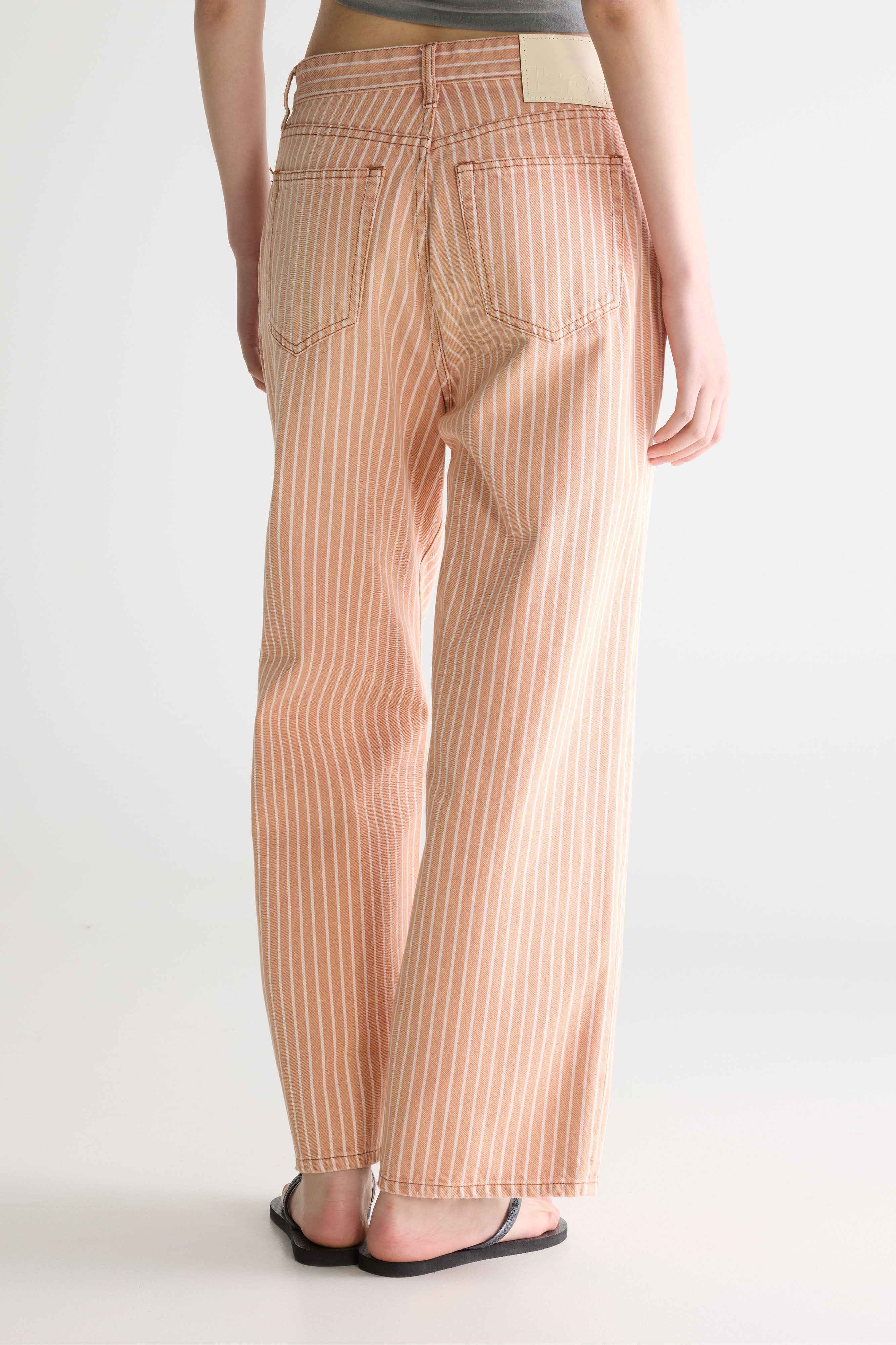 Denim N. 66 loose jeans (261 / W / STRIPE E)