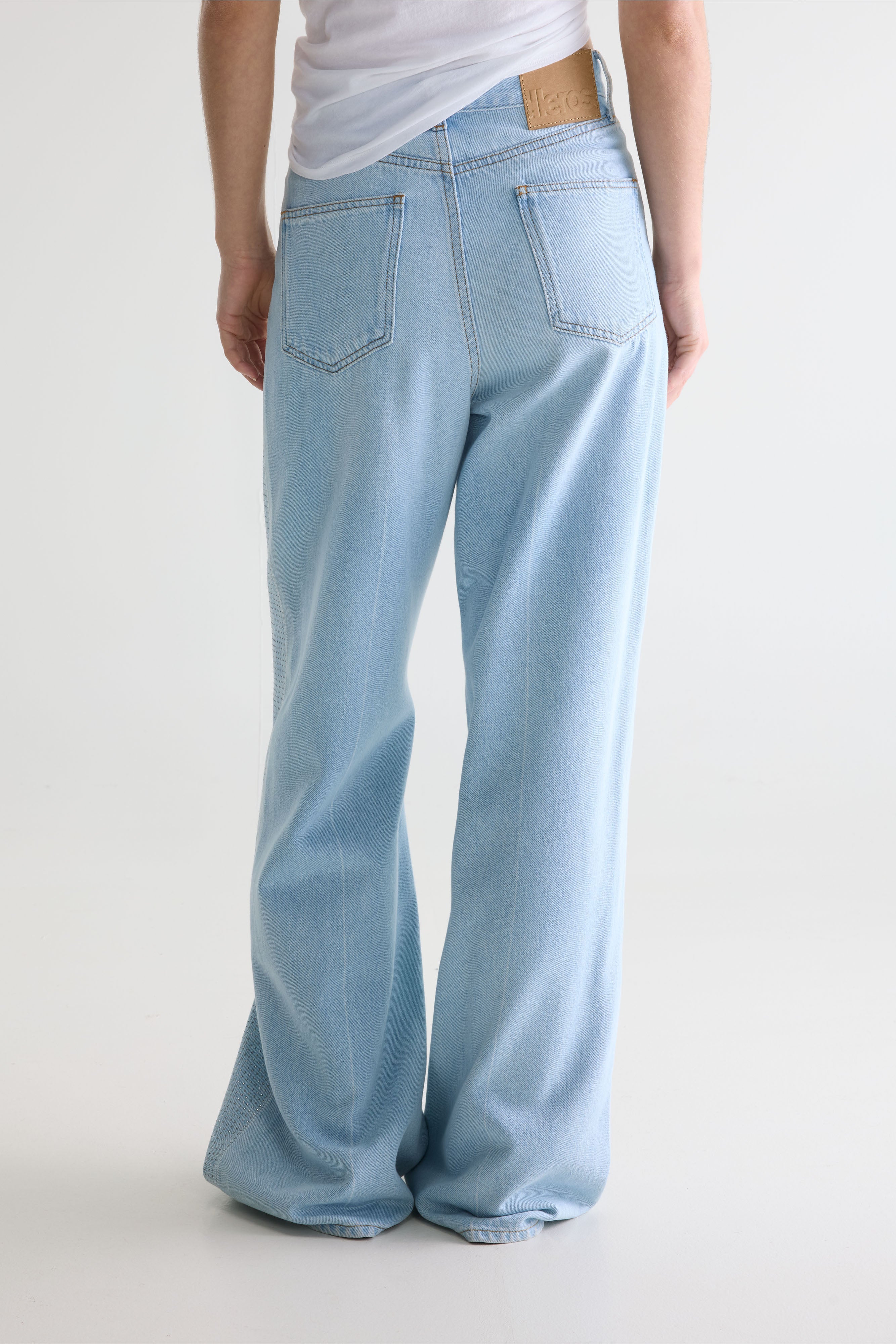 Denim N. 64 Wide Jeans - Bleach For Women | Bellerose