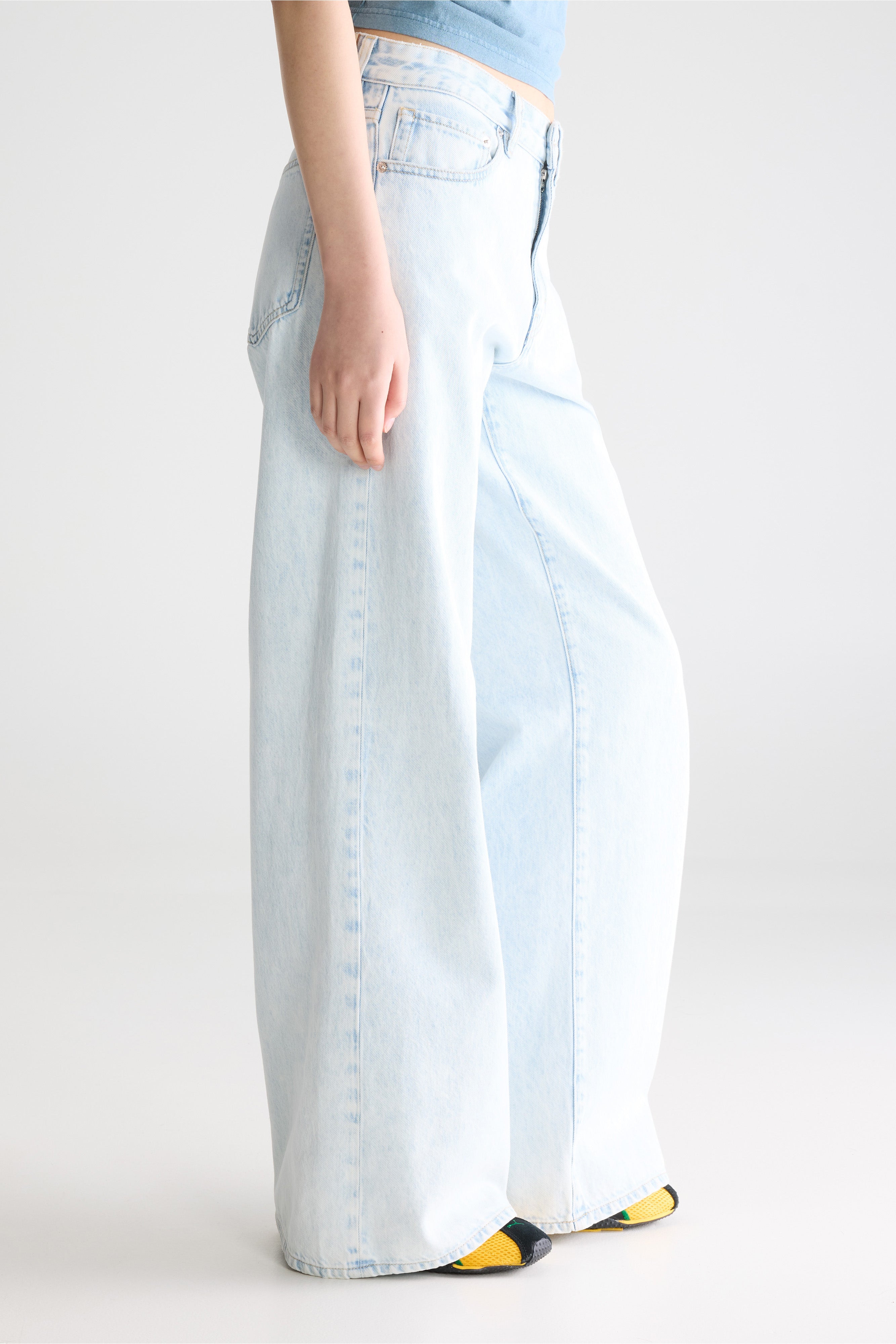 Denim N. 97 wide jeans (261 / W / ICE BLEACH)