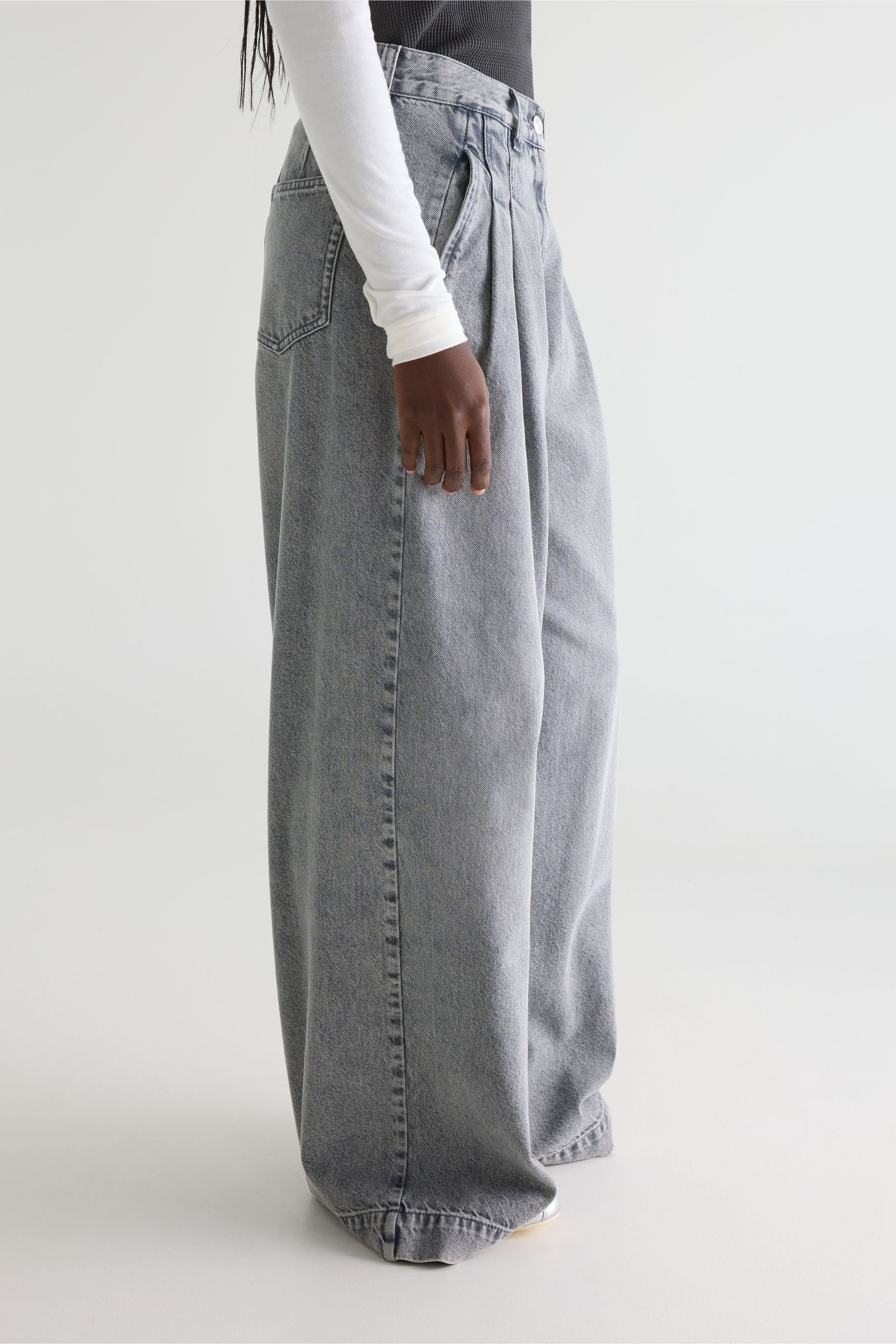 Denim N. 74 Super-wide Jeans - Used grey For Women | Bellerose