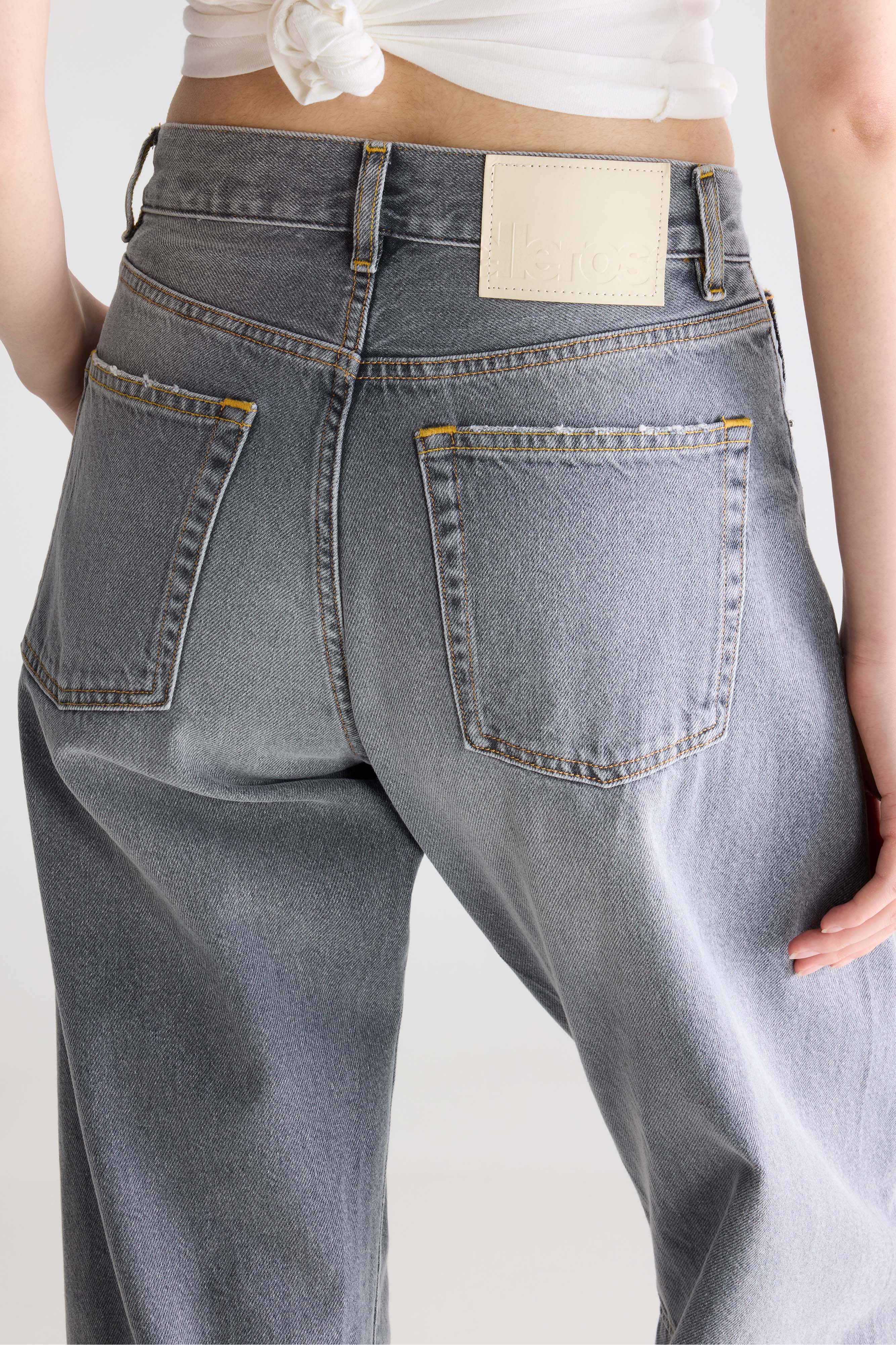 Denim N. 82 ballonjeans (261 / W / GREY BLEACH)