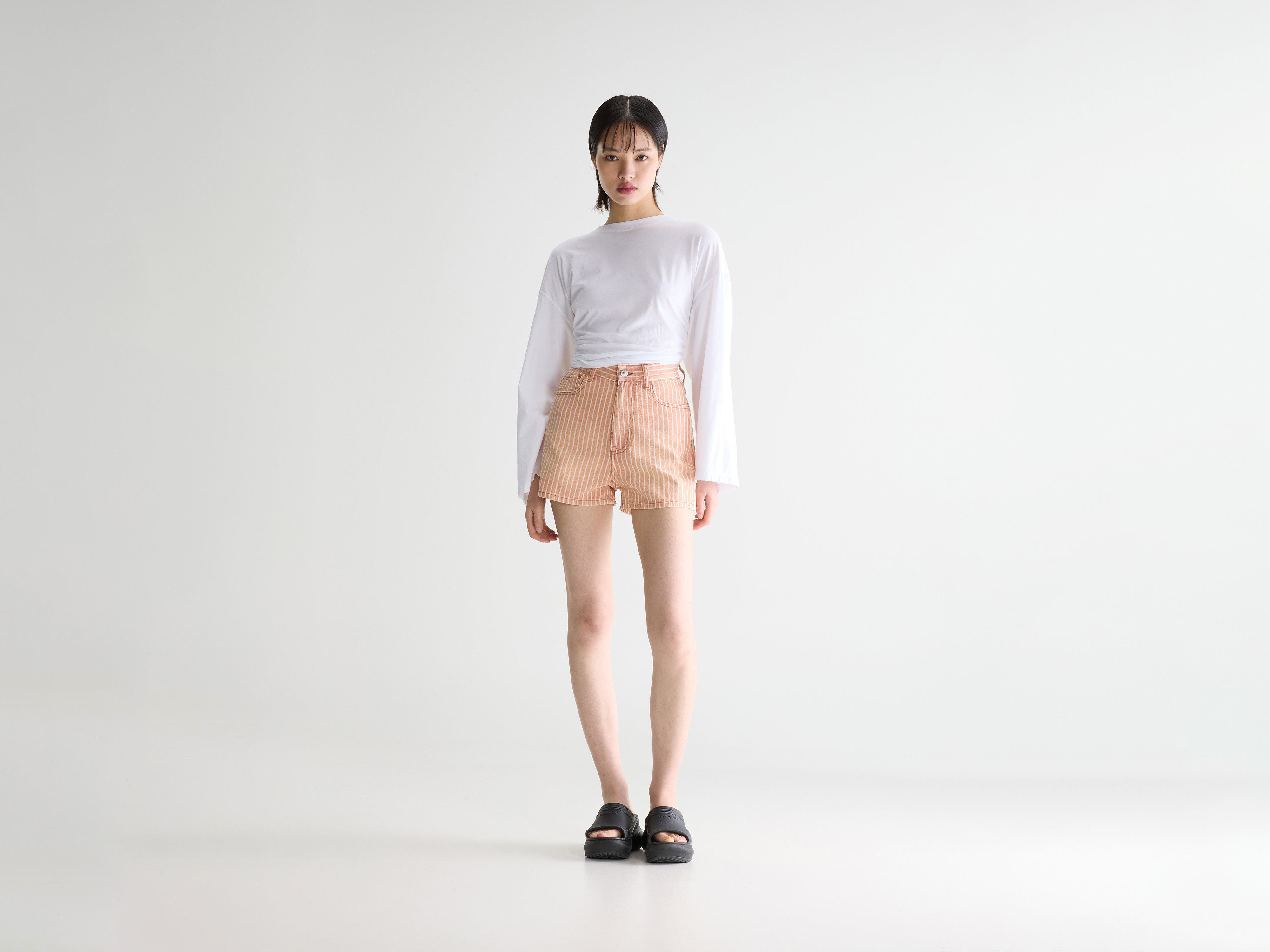 Party wide denim shorts (261 / W / STRIPE E)