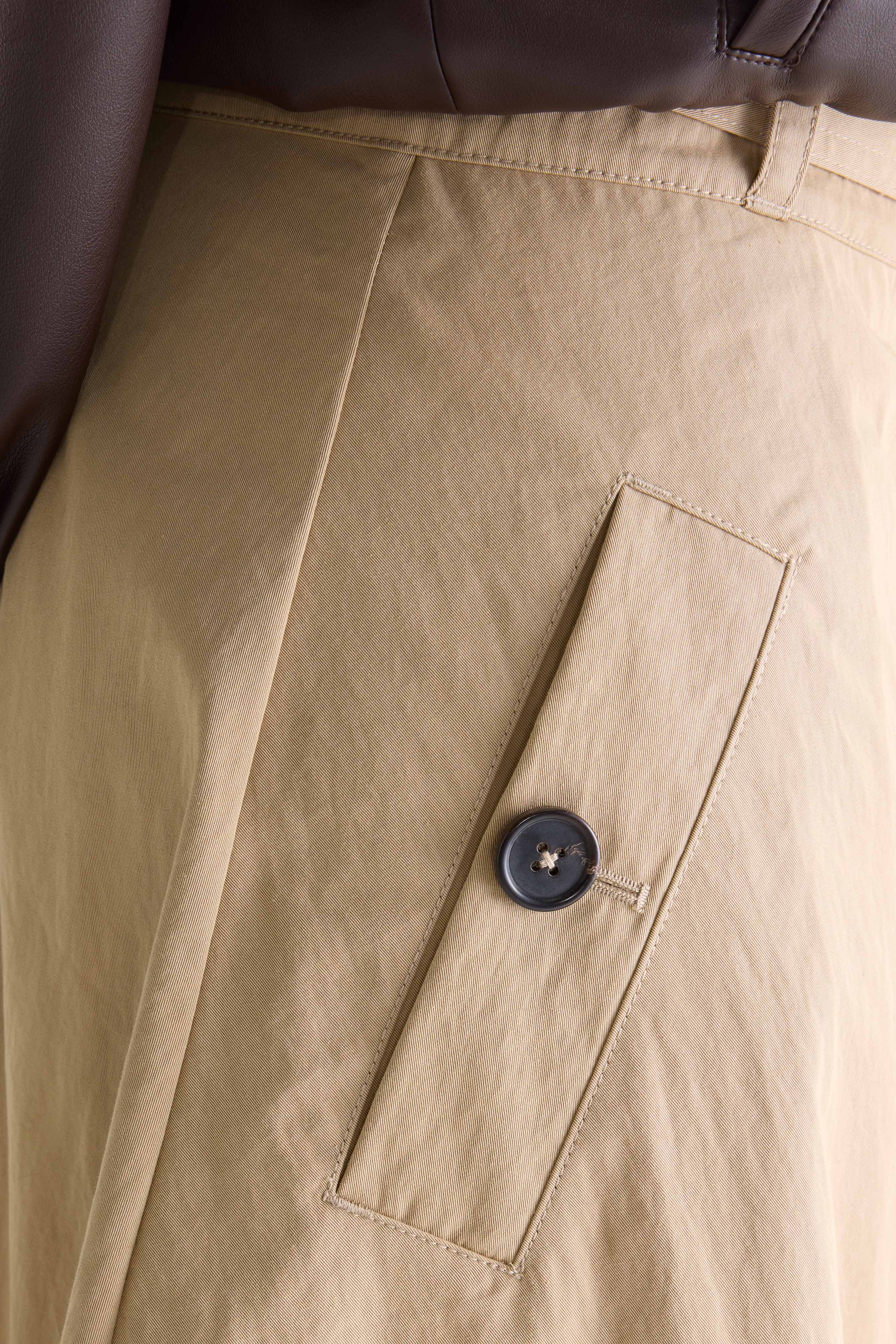 Hettie midi skirts (261 / W / EARTH)