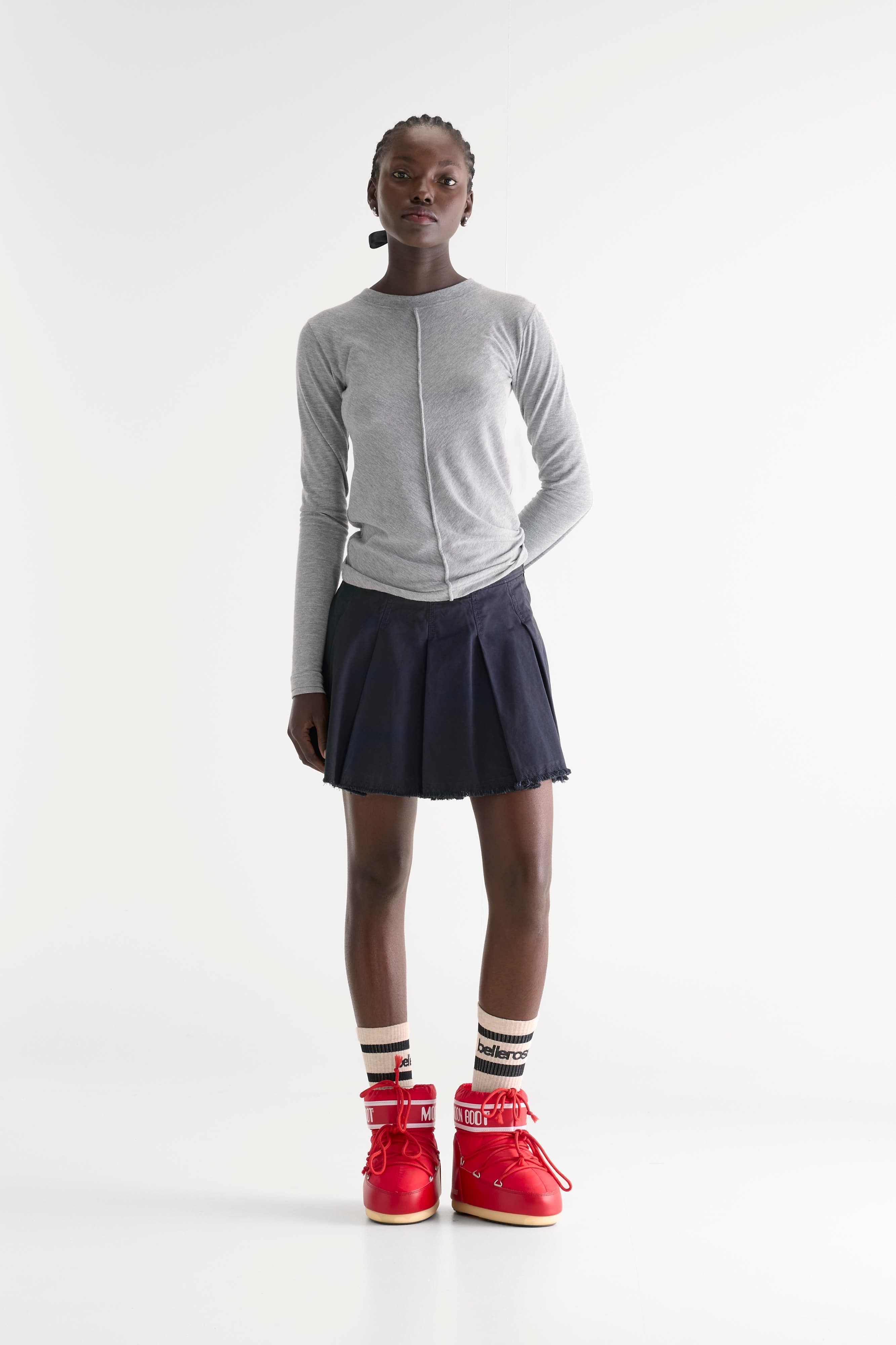 Windy pleated mini skirt (261 / W / NAVY)