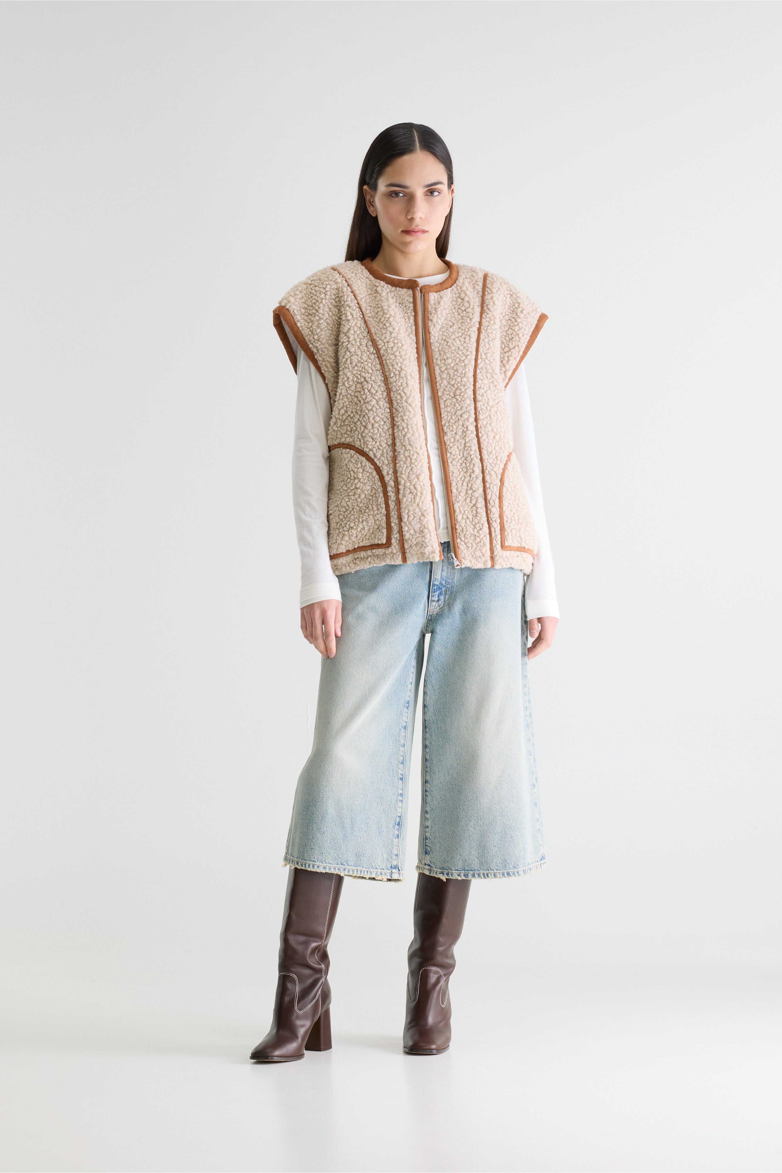 Jandi sleeveless jacket (261 / W / COMBO A)