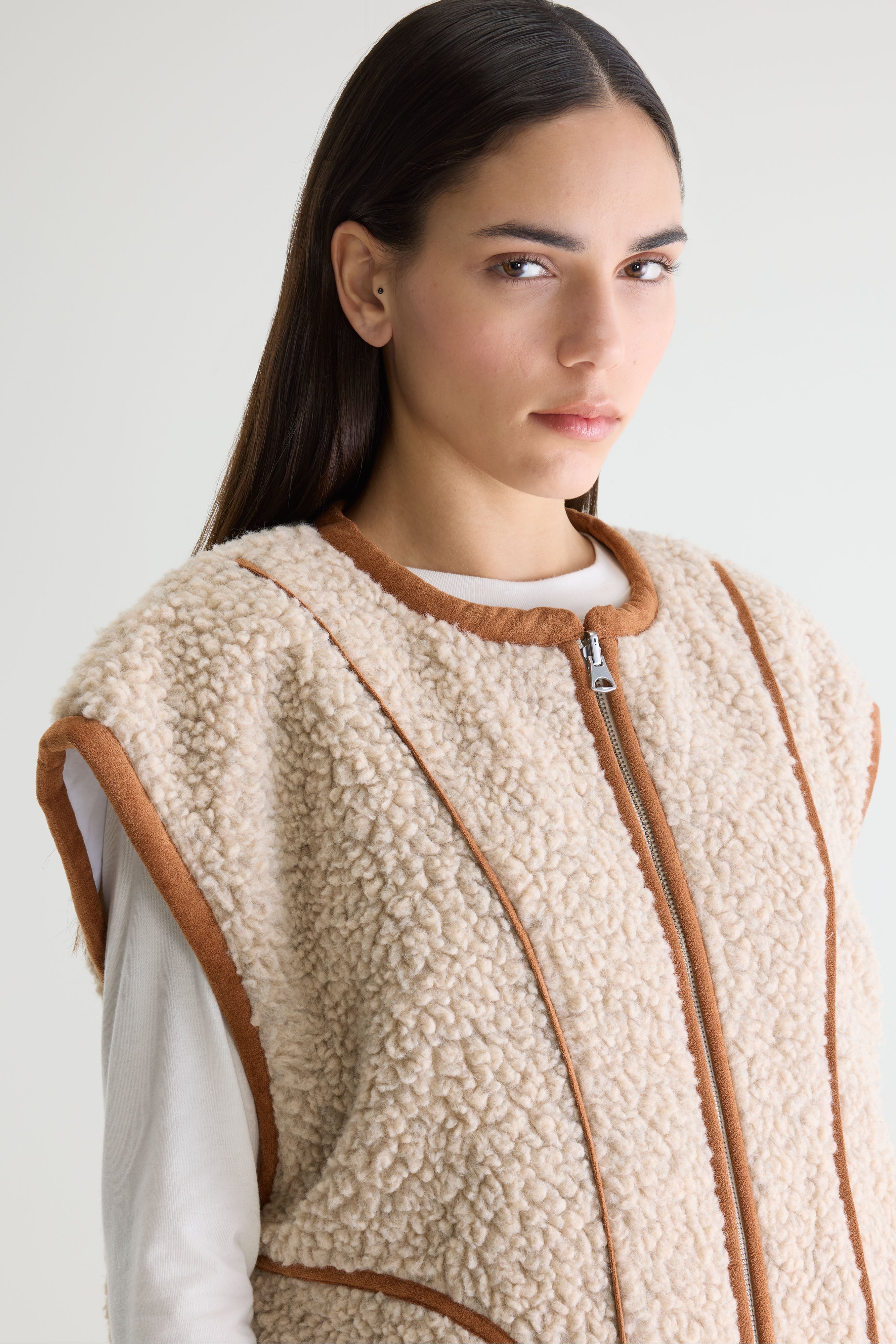 Jandi sleeveless jacket (261 / W / COMBO A)