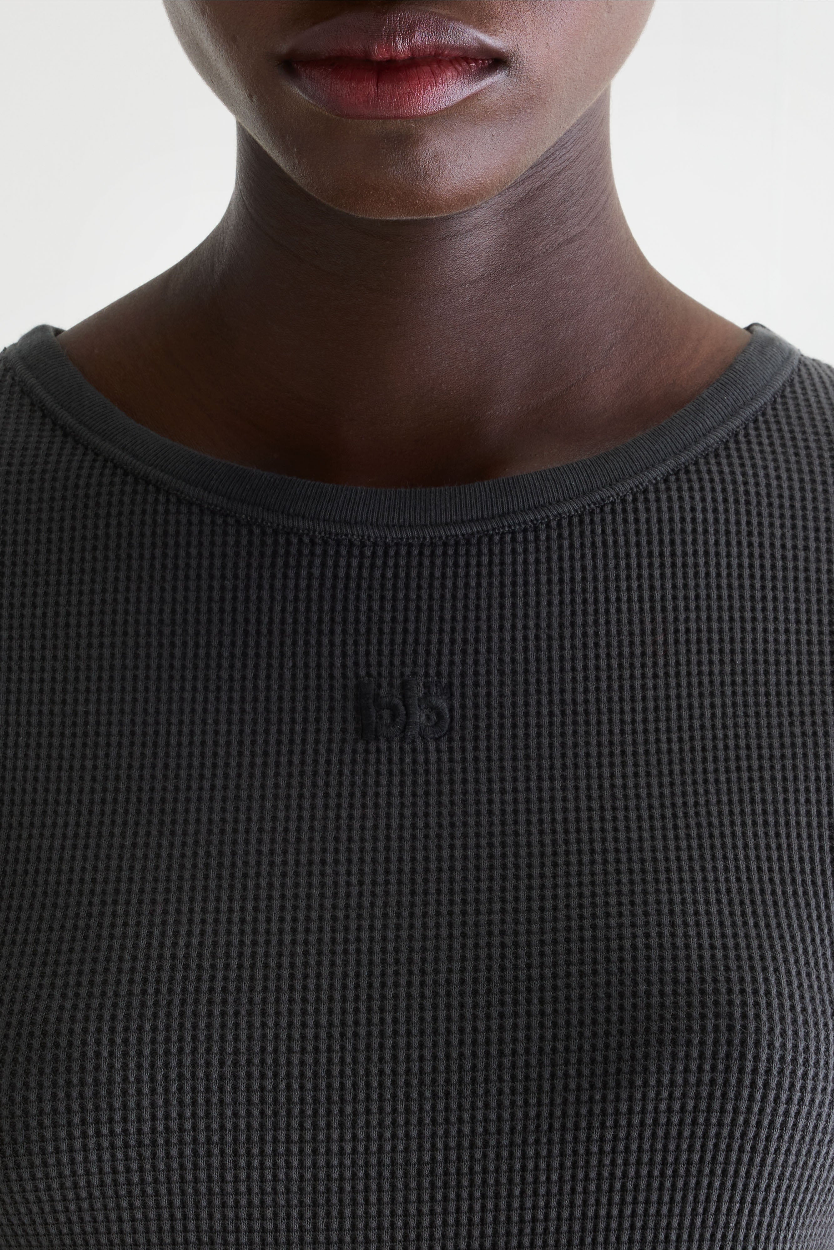 Mali Ribbed T-shirt - Black sand For Women | Bellerose