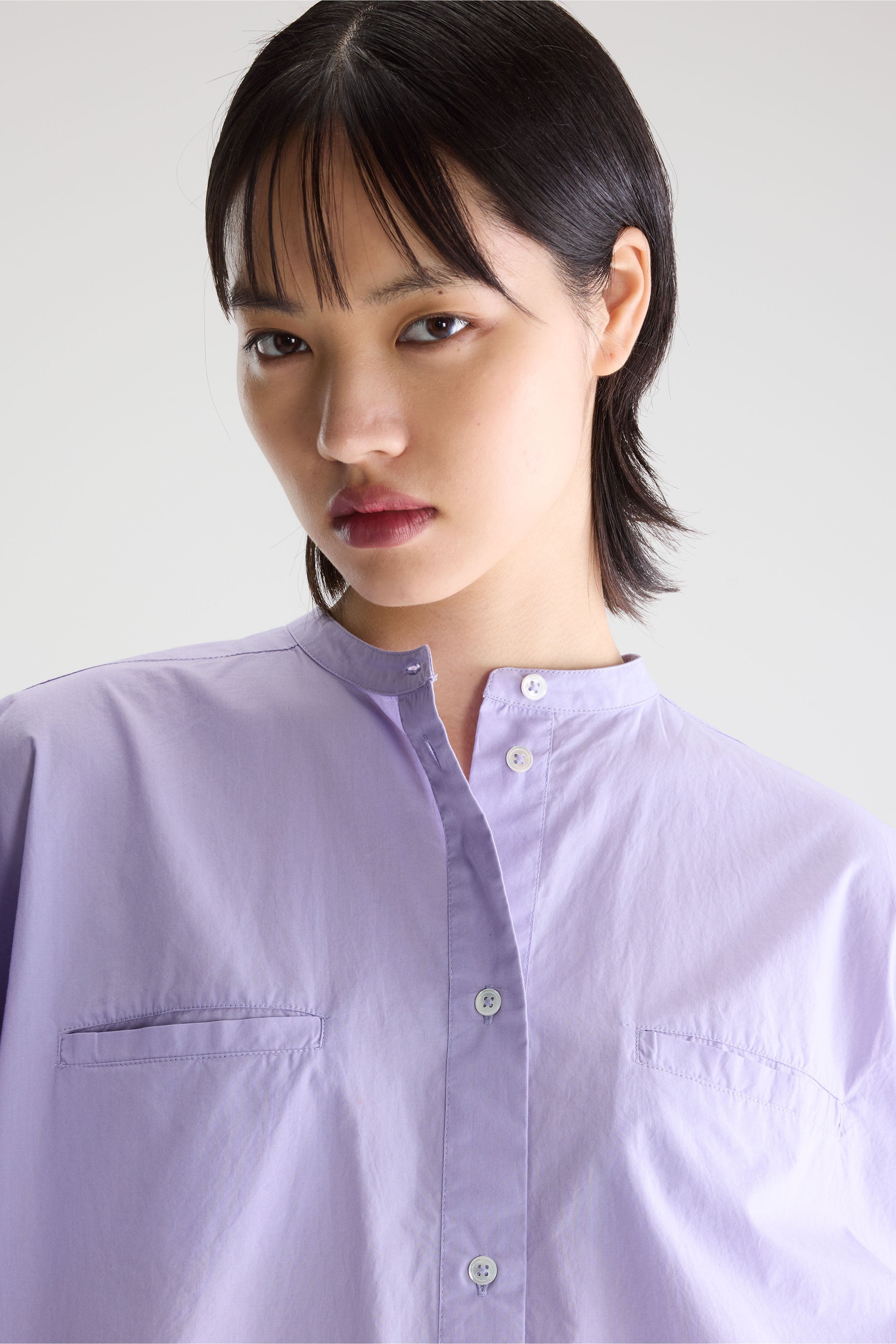 Cloe sleeveless shirt (261 / W / IRIS)