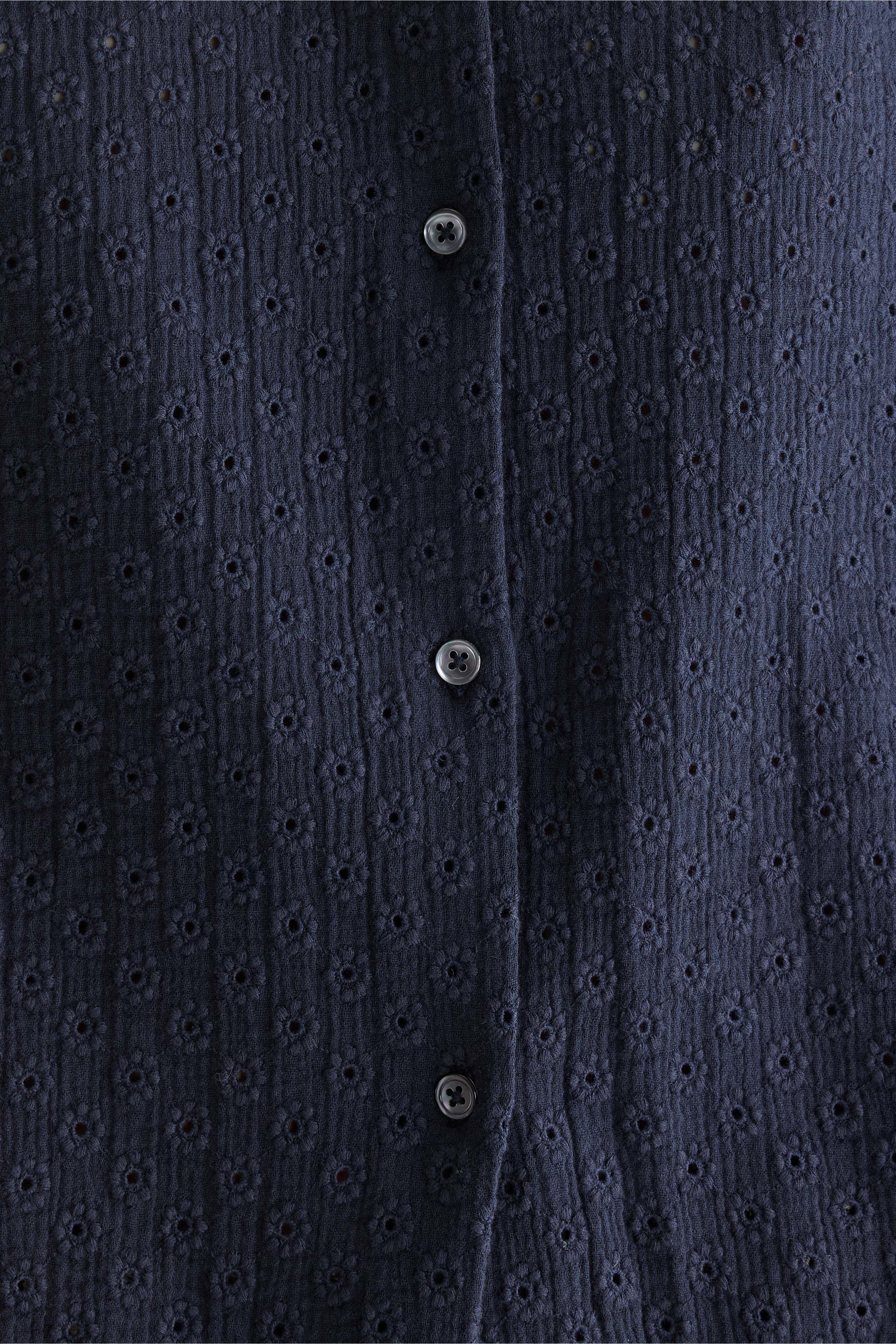 Chelsy embroidered blouse (261 / W / NAVY)
