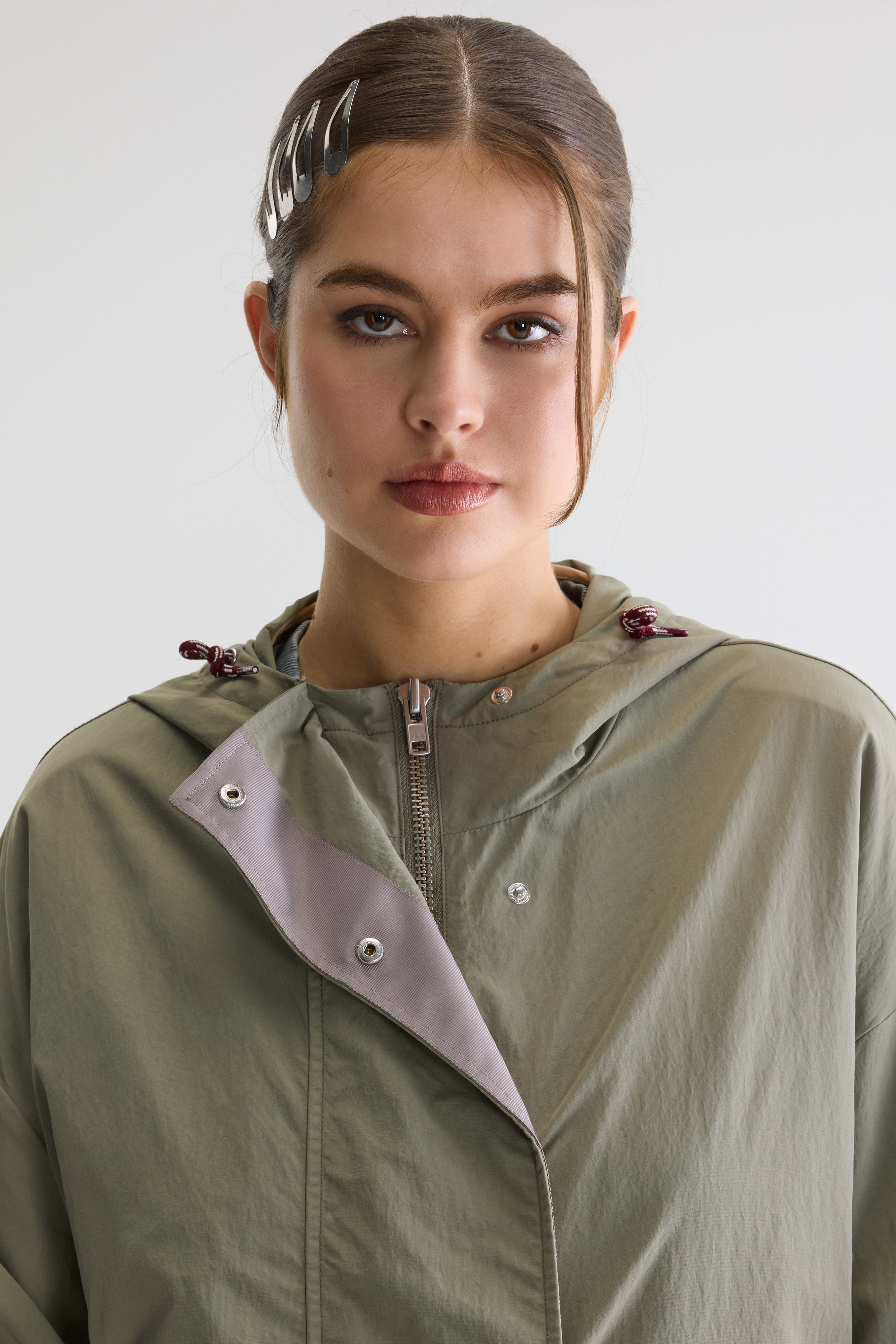 Henny hooded coat (261 / W / EUCALYPTUS)