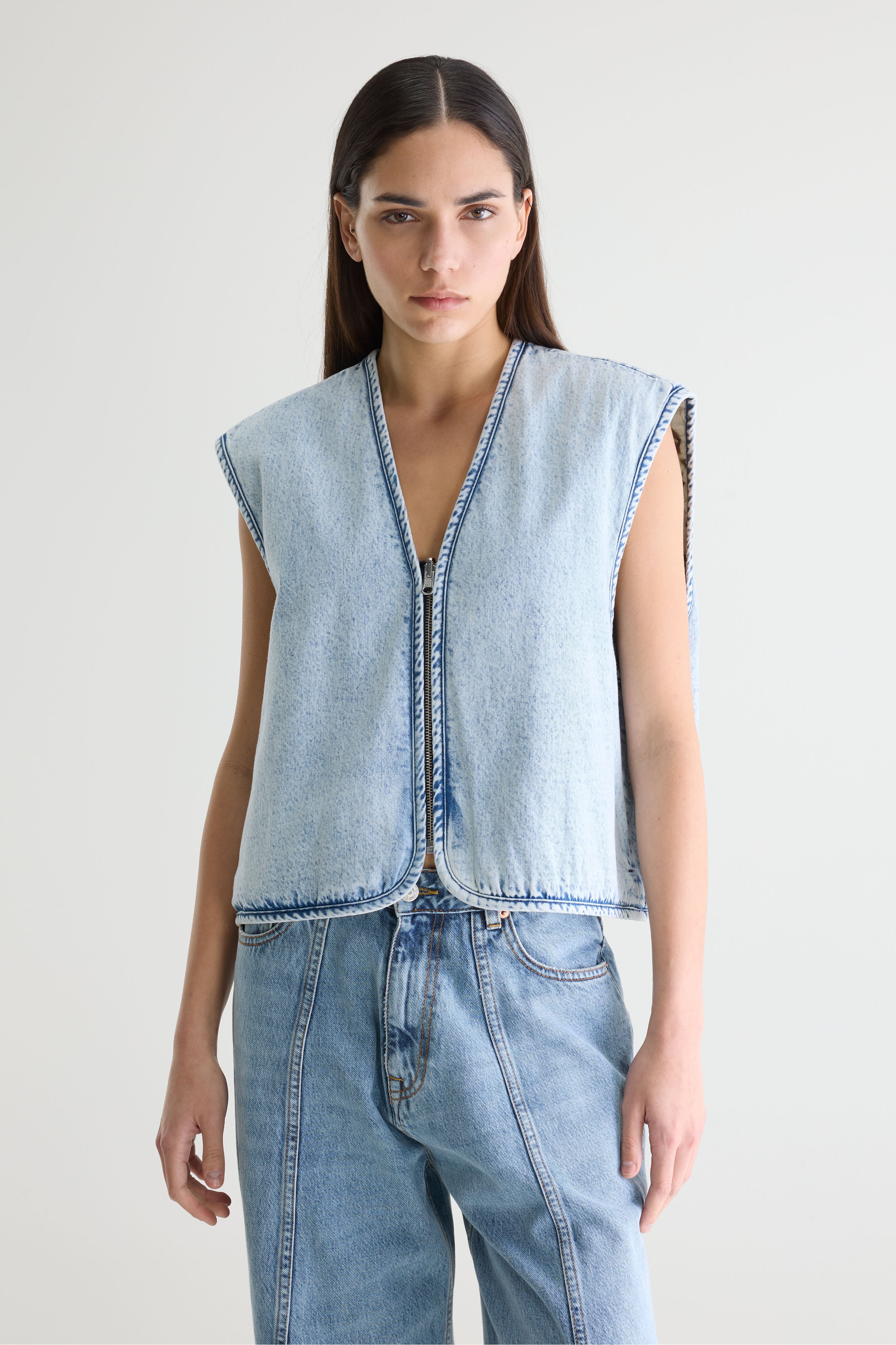 Joannie Sleeveless Jacket - Cord / Cream / Rafia For Women | Bellerose
