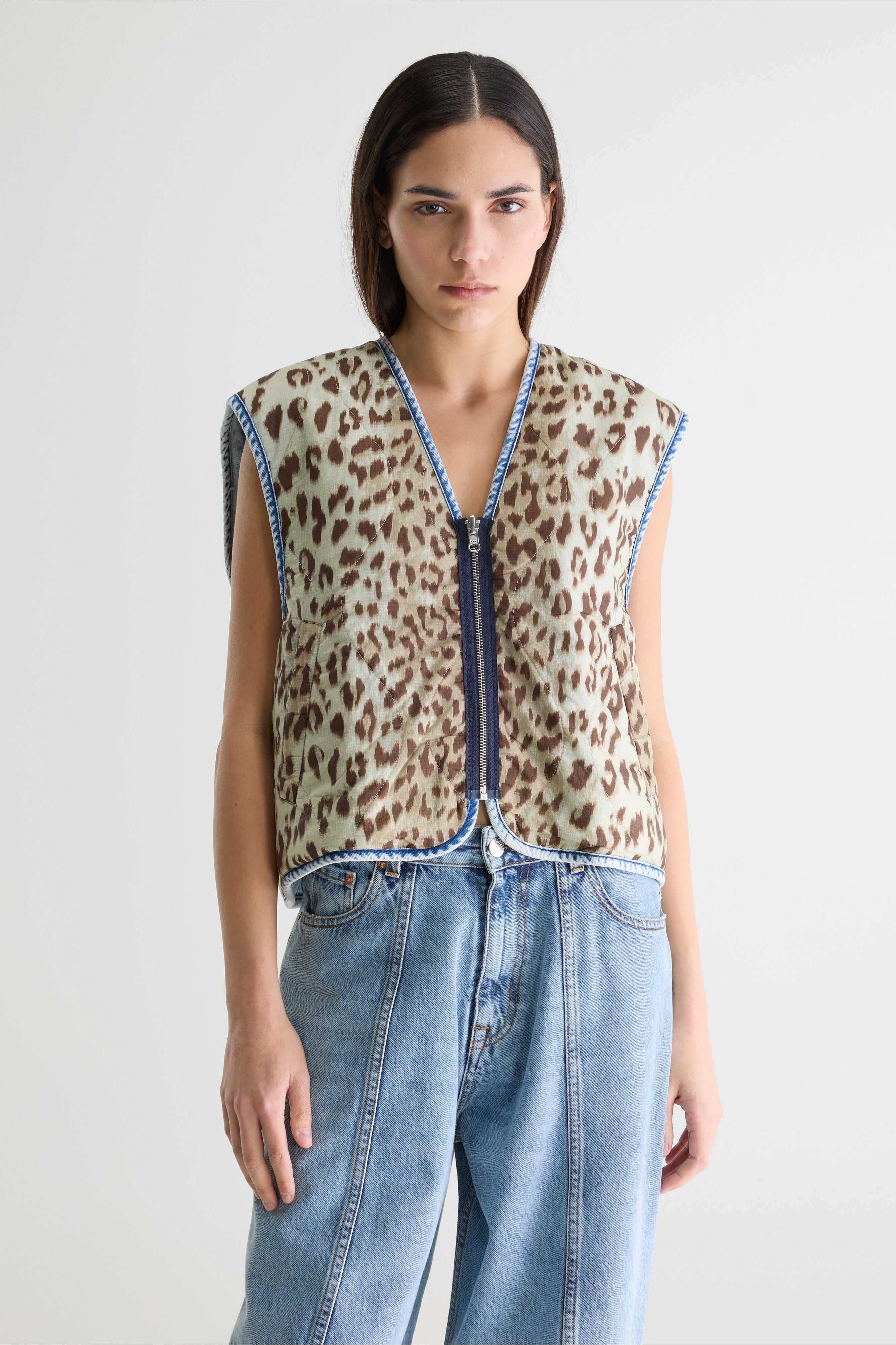 Joannie Sleeveless Jacket - Cord / Cream / Rafia For Women | Bellerose