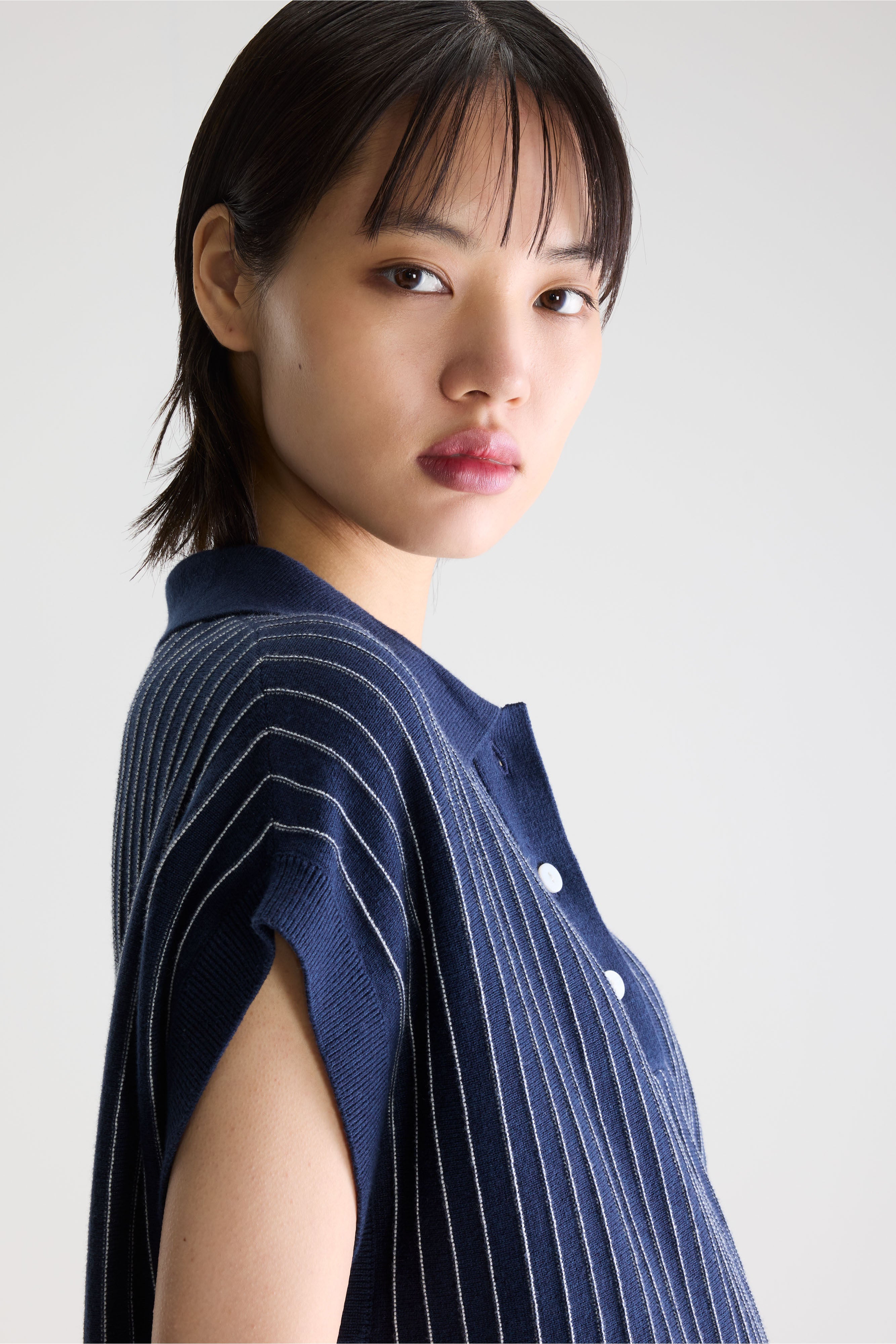 Gemro sleeveless knitted dress (261 / W / PARKER)