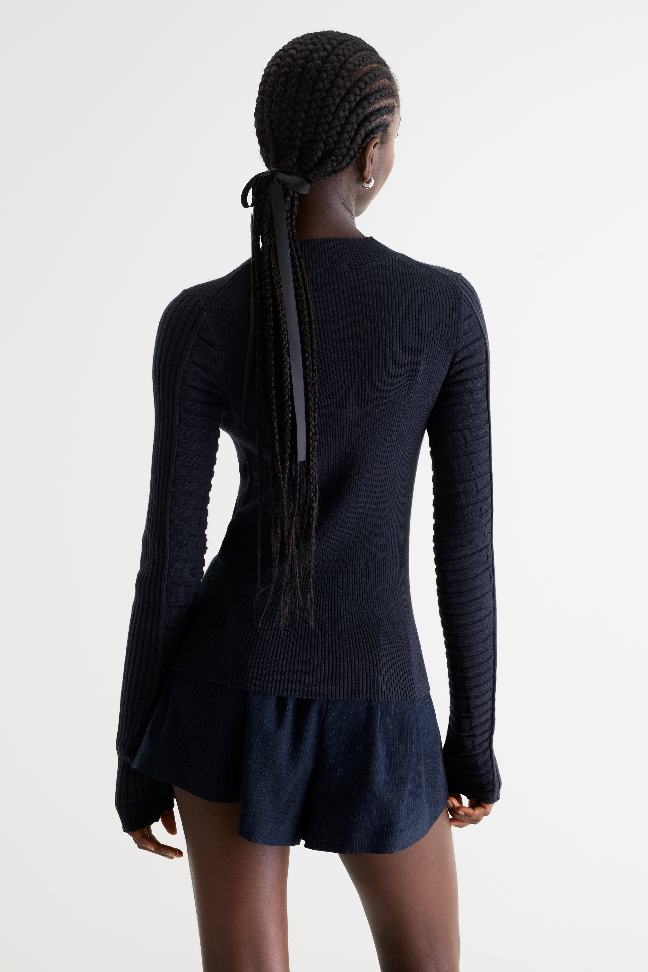 Aduard slim sweater (261 / W / NAVY)