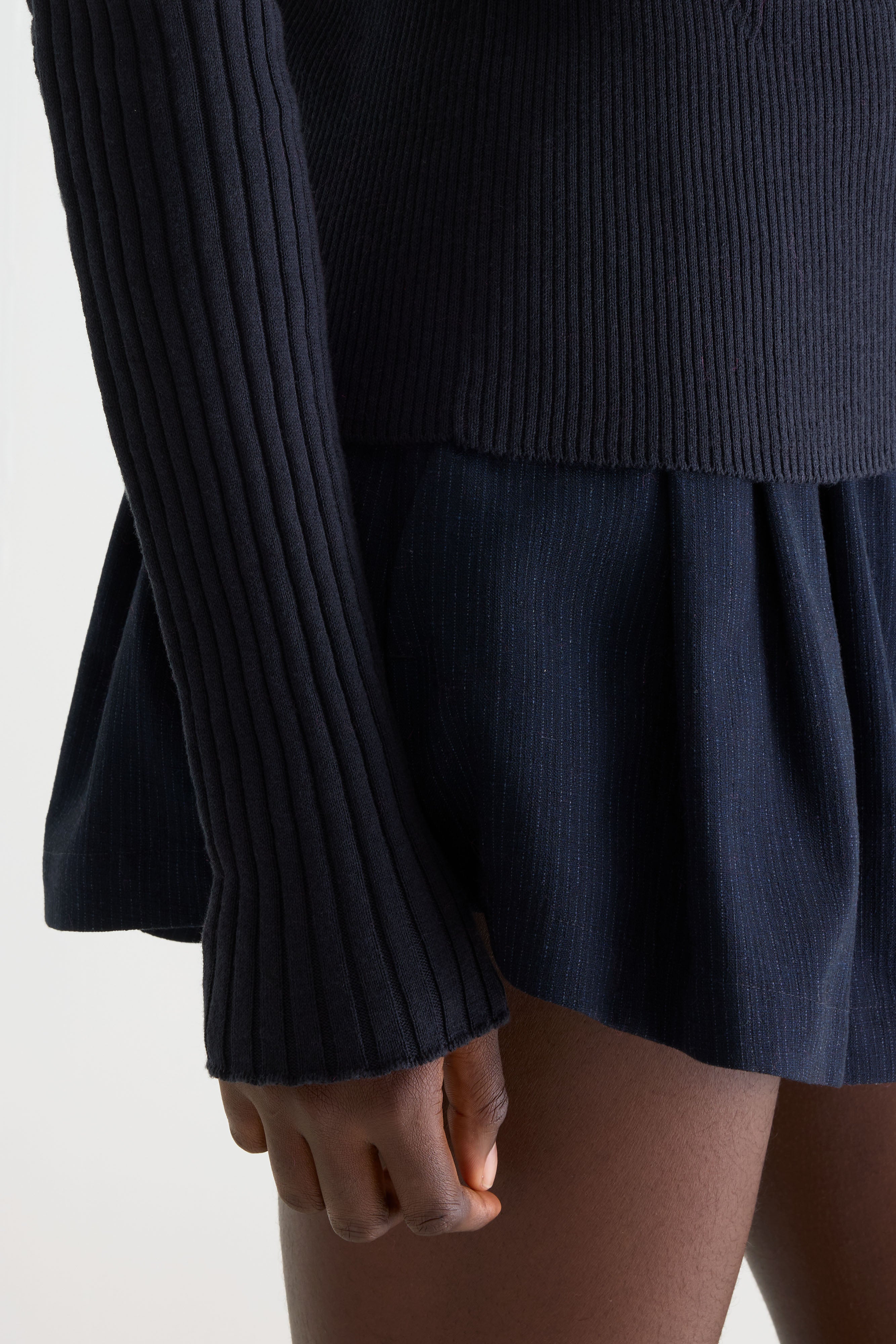Aduard slim sweater (261 / W / NAVY)