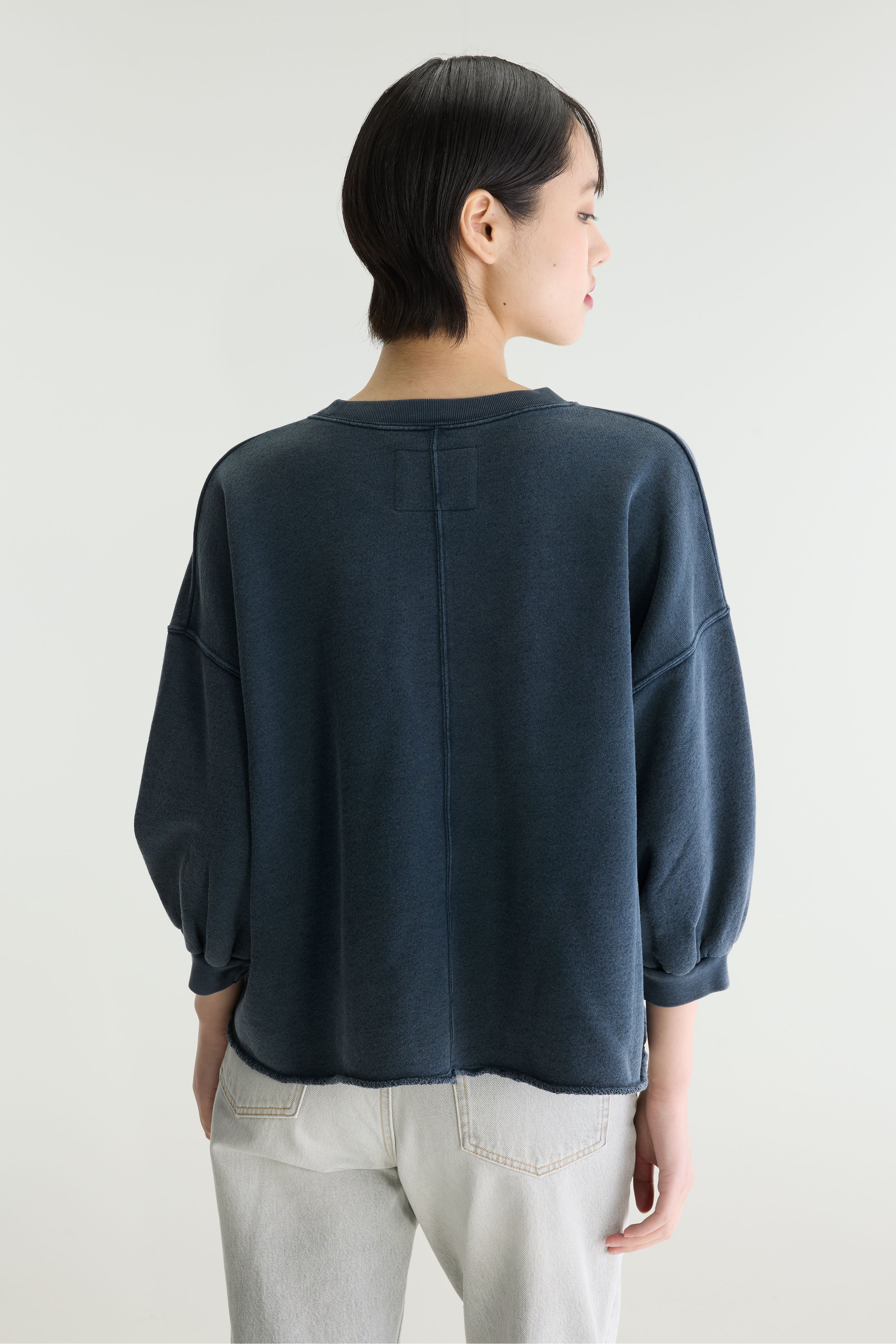 Vicske crewneck sweatshirt (262 / W / NAVY)