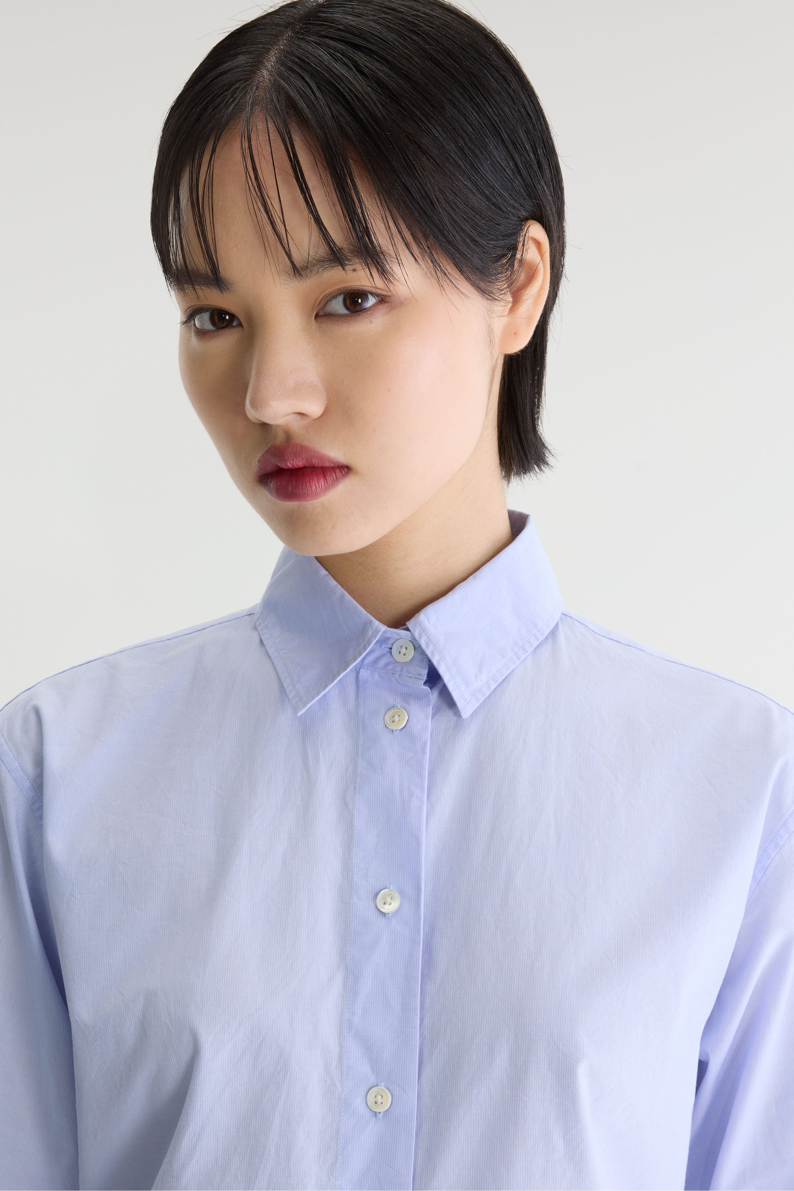 Grey striped shirt (262 / W / STRIPE H)