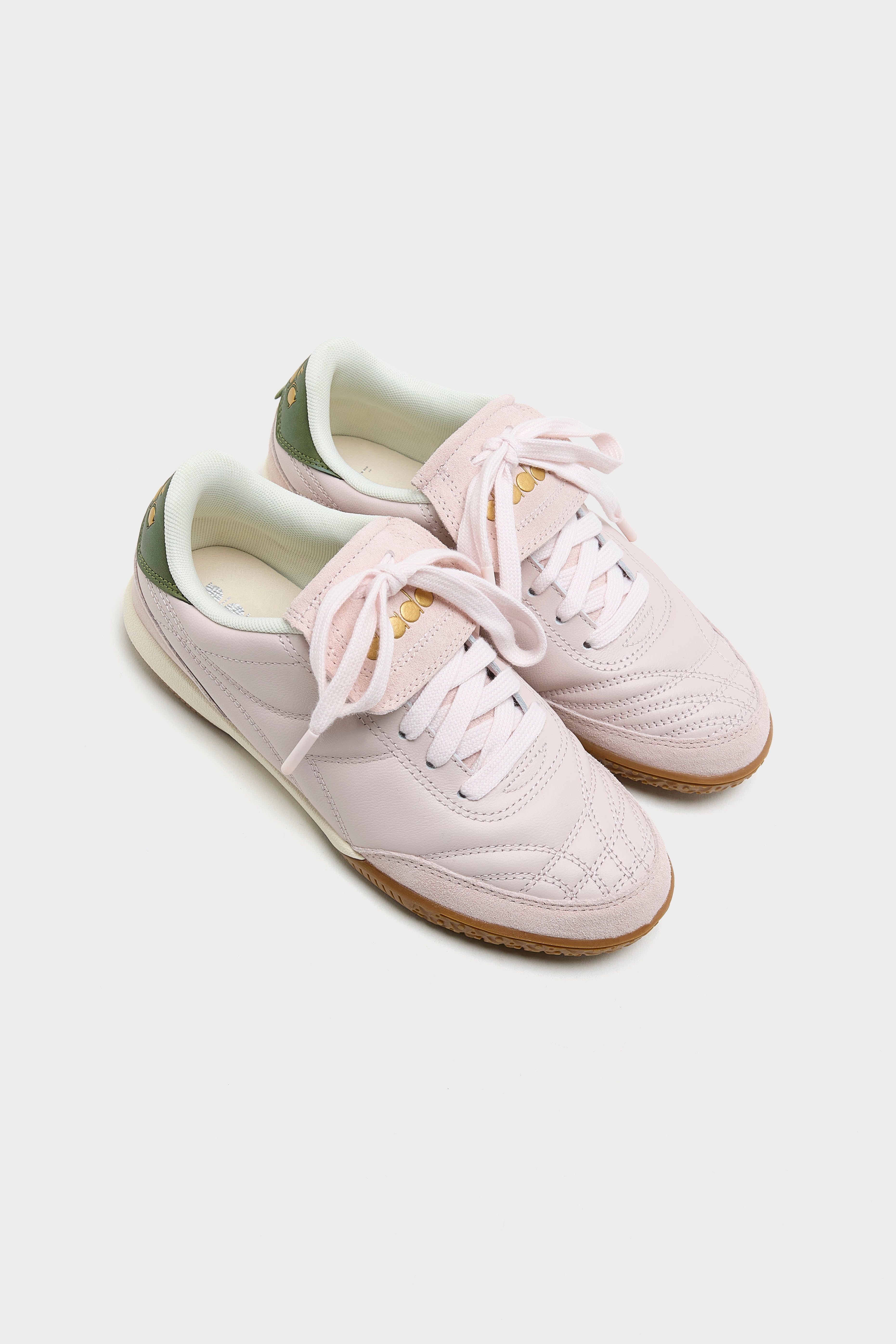 Gold Indoor Metal for Women  (261 / W / PINK)