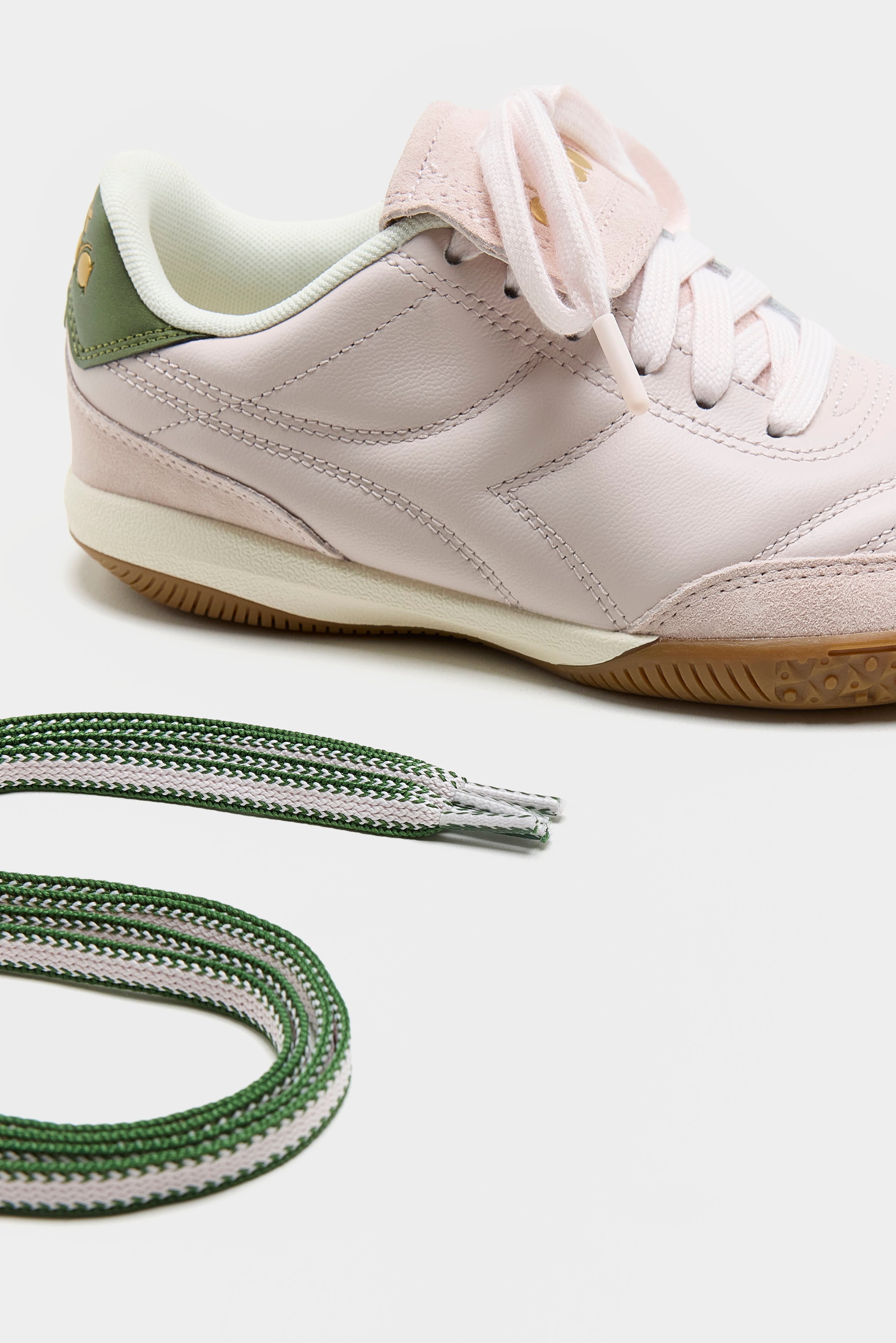 Gold Indoor Metal for Women  (261 / W / PINK)