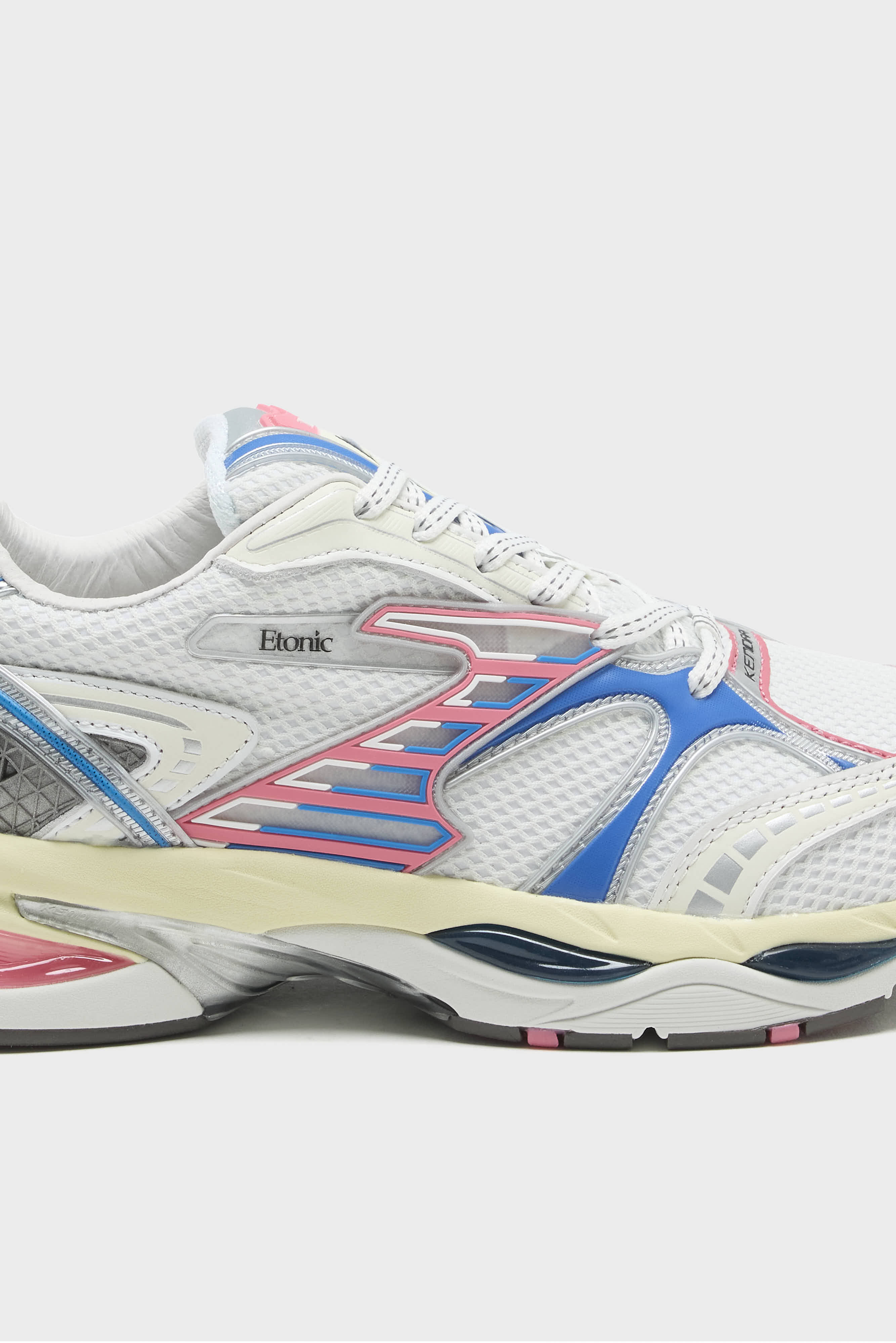 Kendari Bright for Women  (261 / W / PINK)