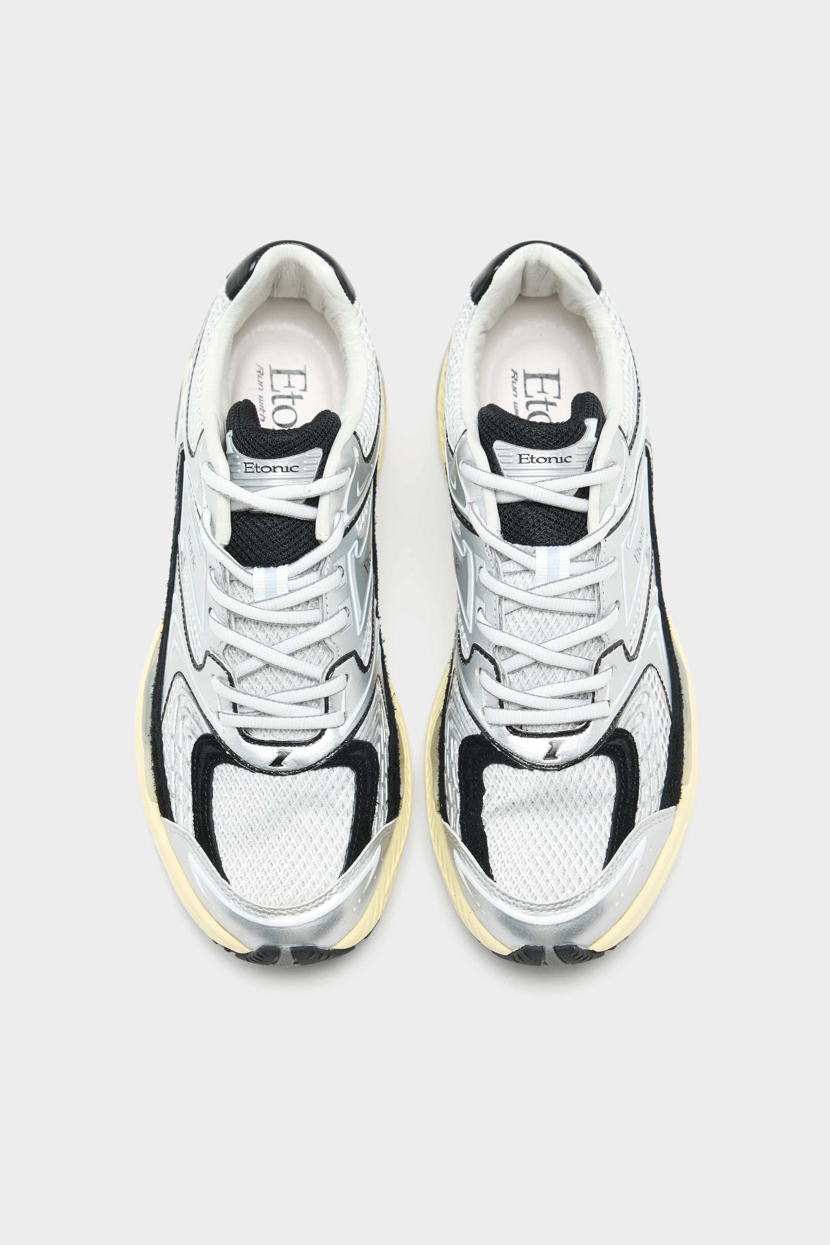Evolution Metallic for Women  (261 / W / BLACK)