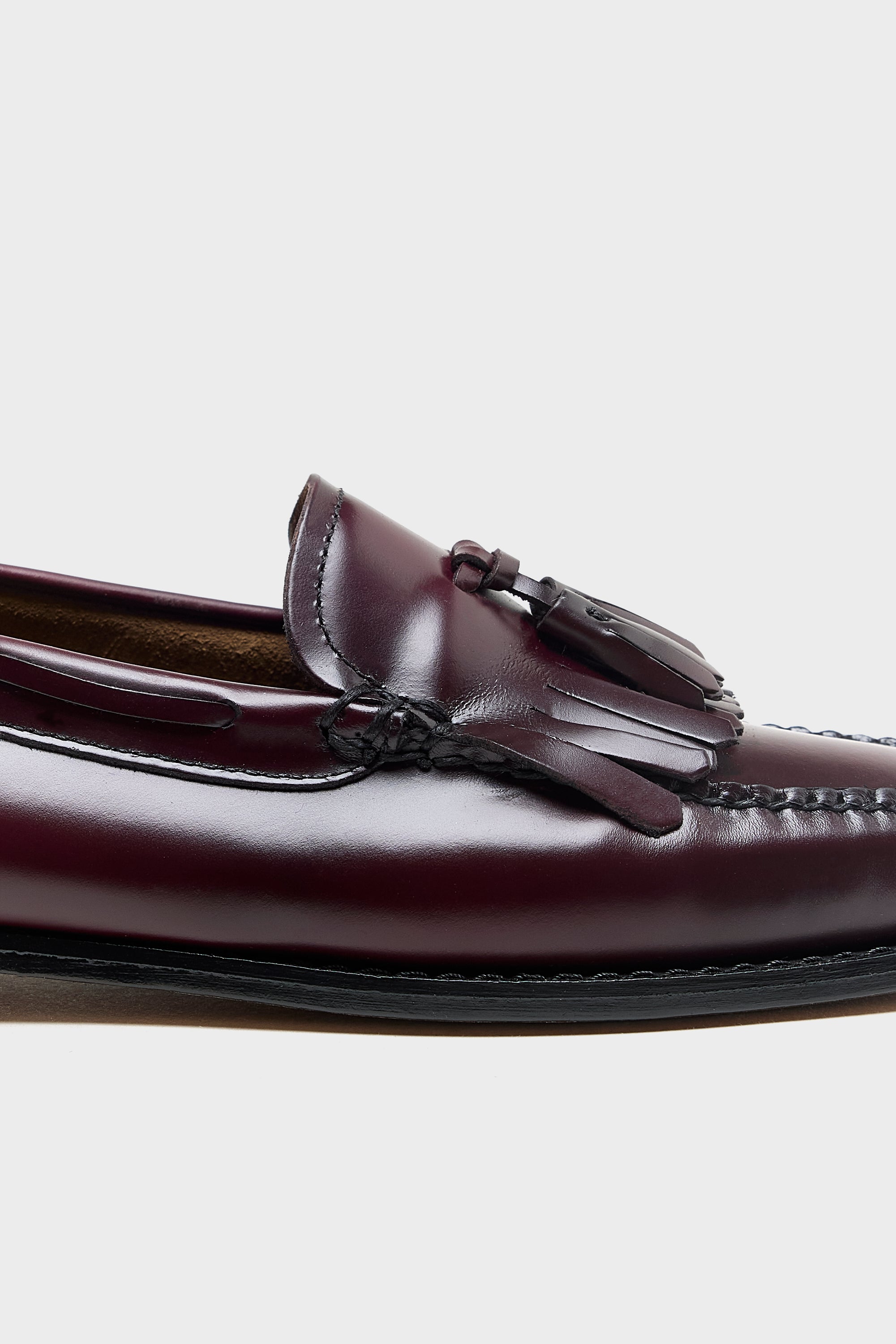 Weejuns Esther Kiltie Tassel Loafers for Women  (261 / W / WINE)
