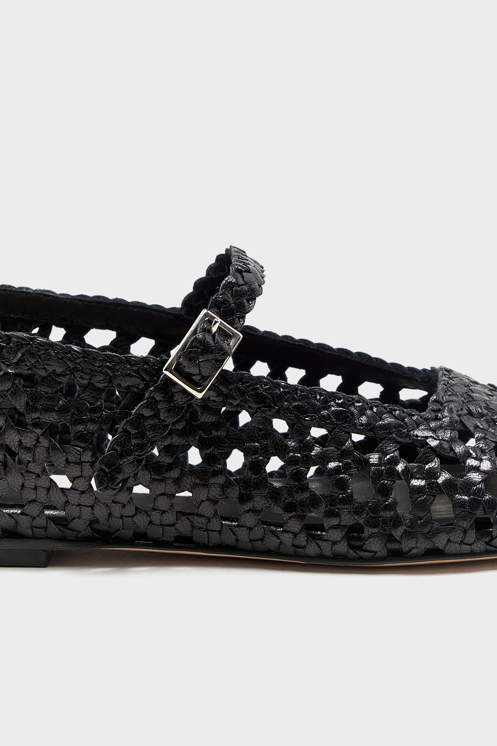 Yeida Ballerinas  (261 / W / BLACK)