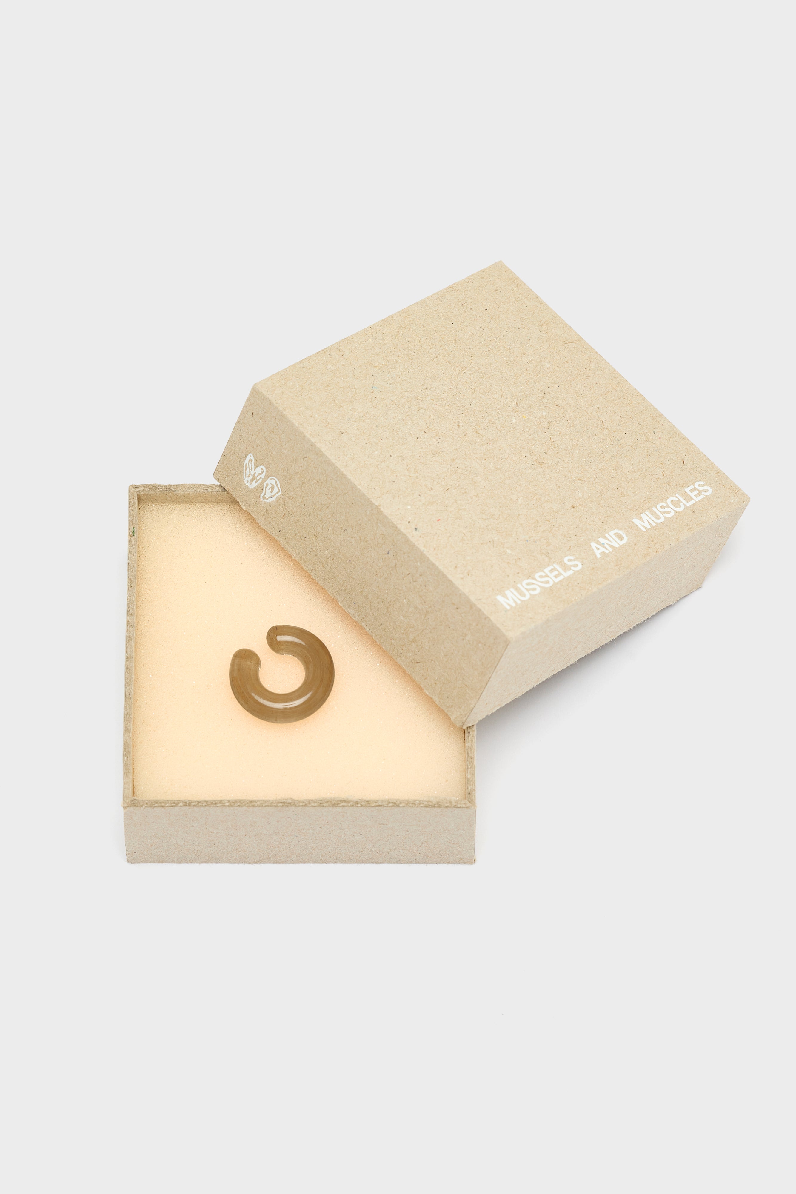 Small Luminous Earcuff  (252 / W / BROWN)