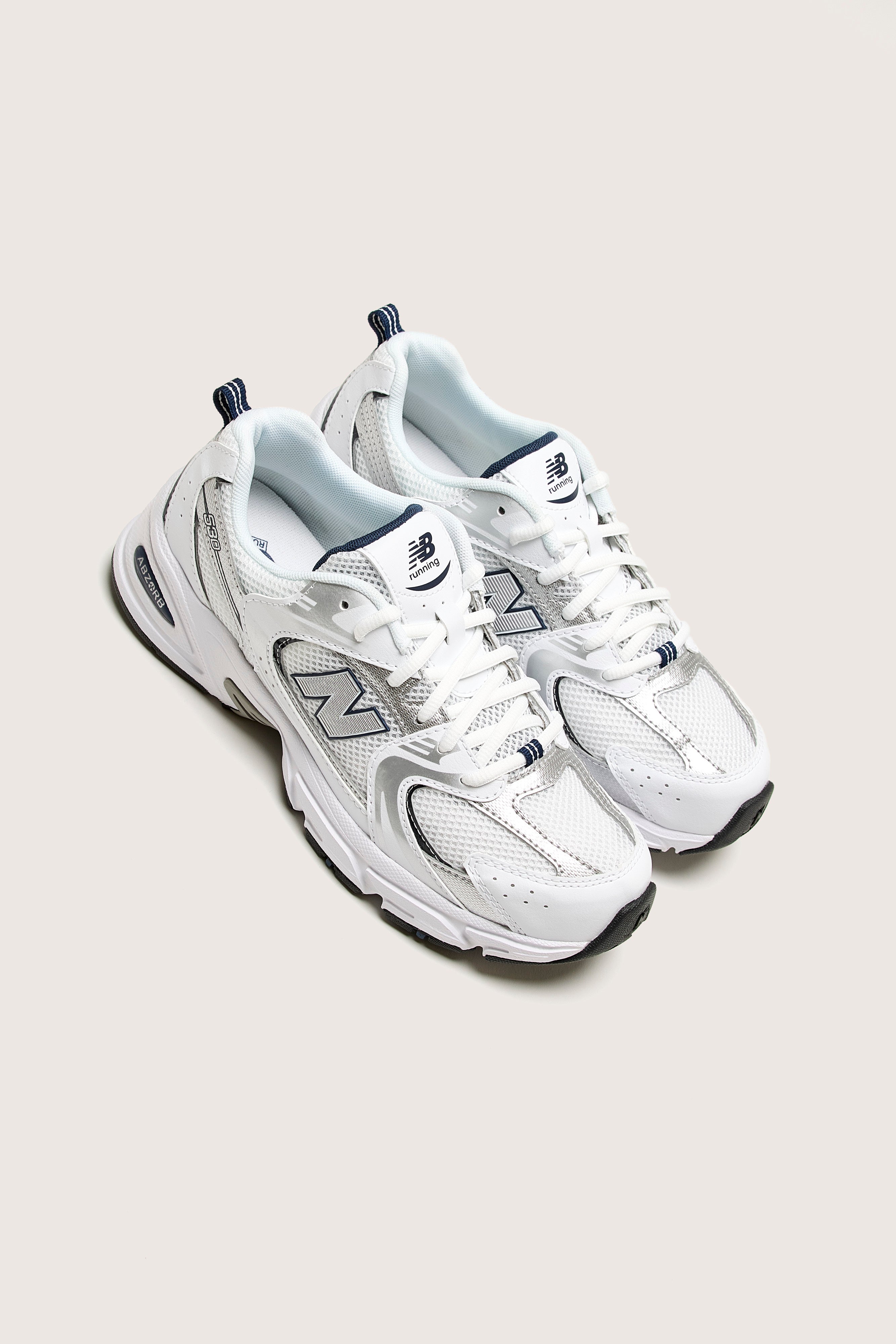 530 voor Juniors (242 / B / WHITE)