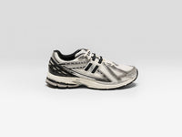 NEW BALANCE 1906R voor heren  
