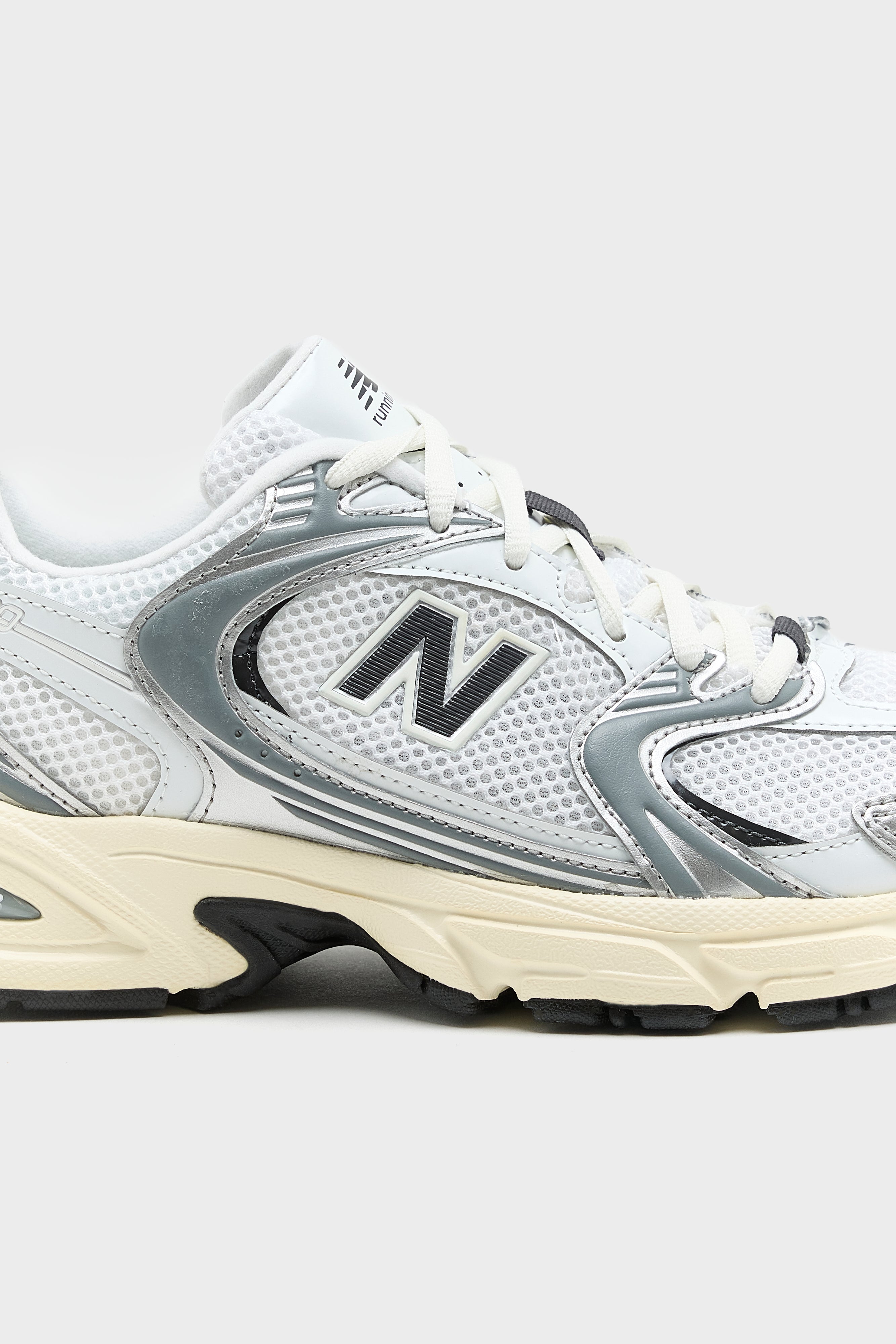 530 for Women  (252 / W / SILVER)
