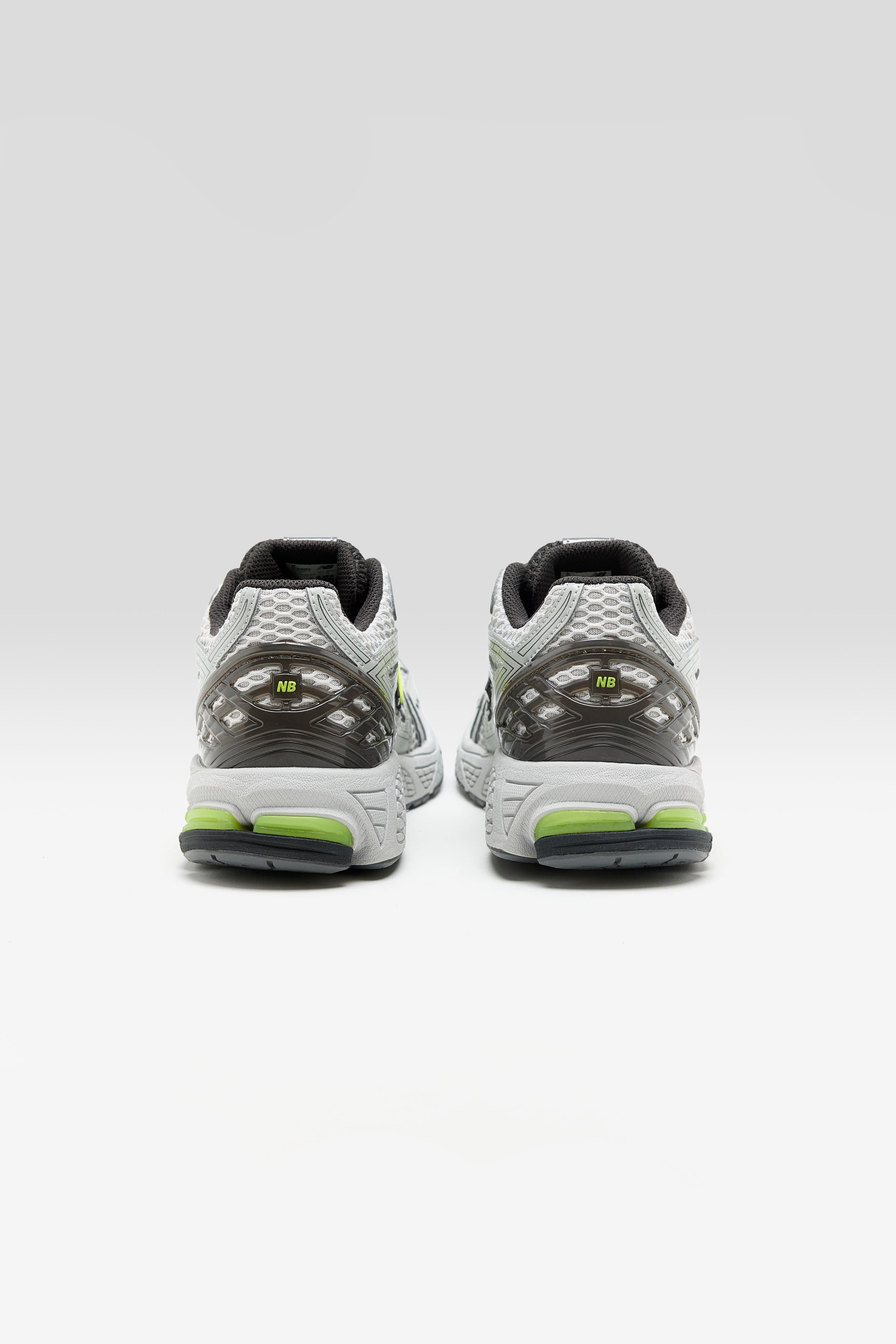 906 for Juniors  (261 / B / FLUO GREEN)