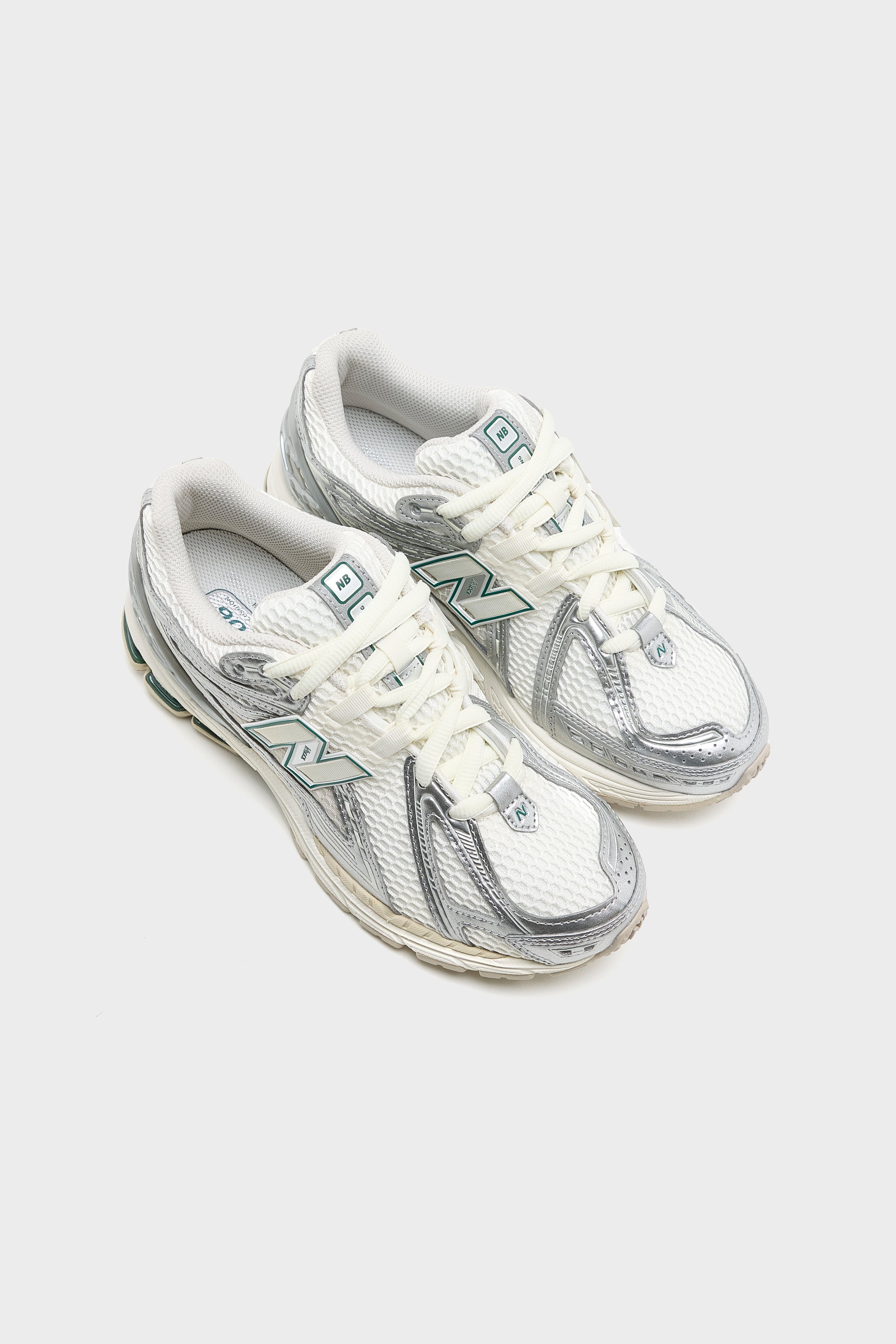 1906R for Women  (261 / W / SILVER)